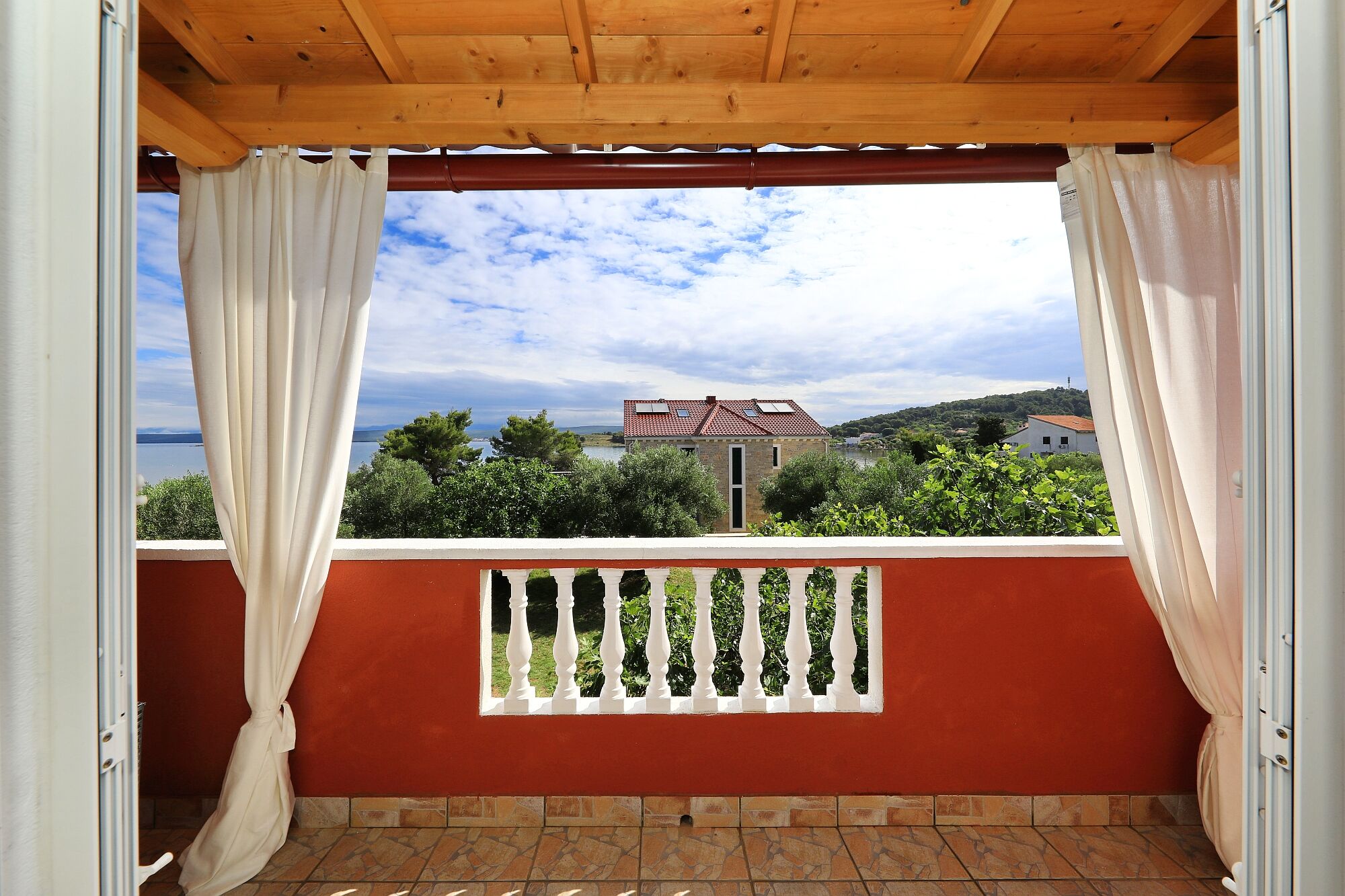 Apartments Saphron beach 14557-A3