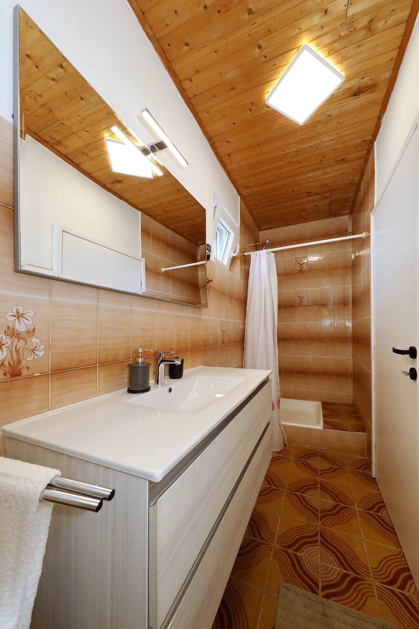 Apartments Saphron beach 14557-A4