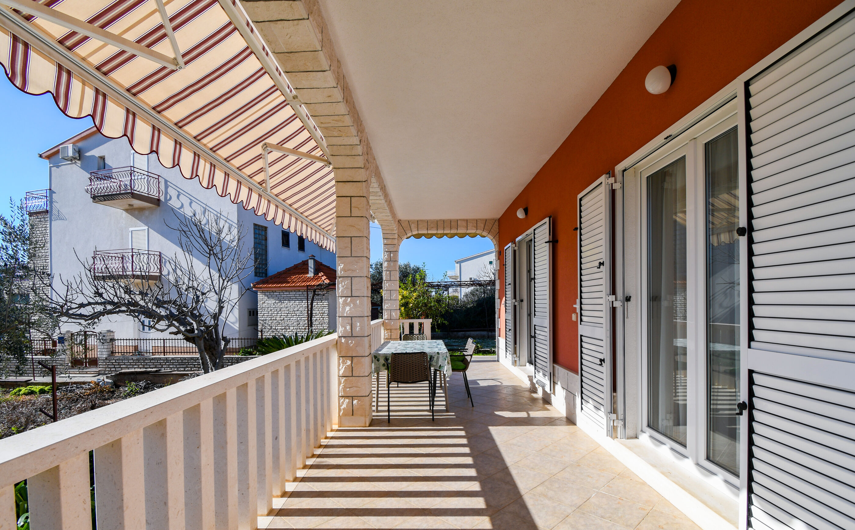 House VesnaD 10587-K1