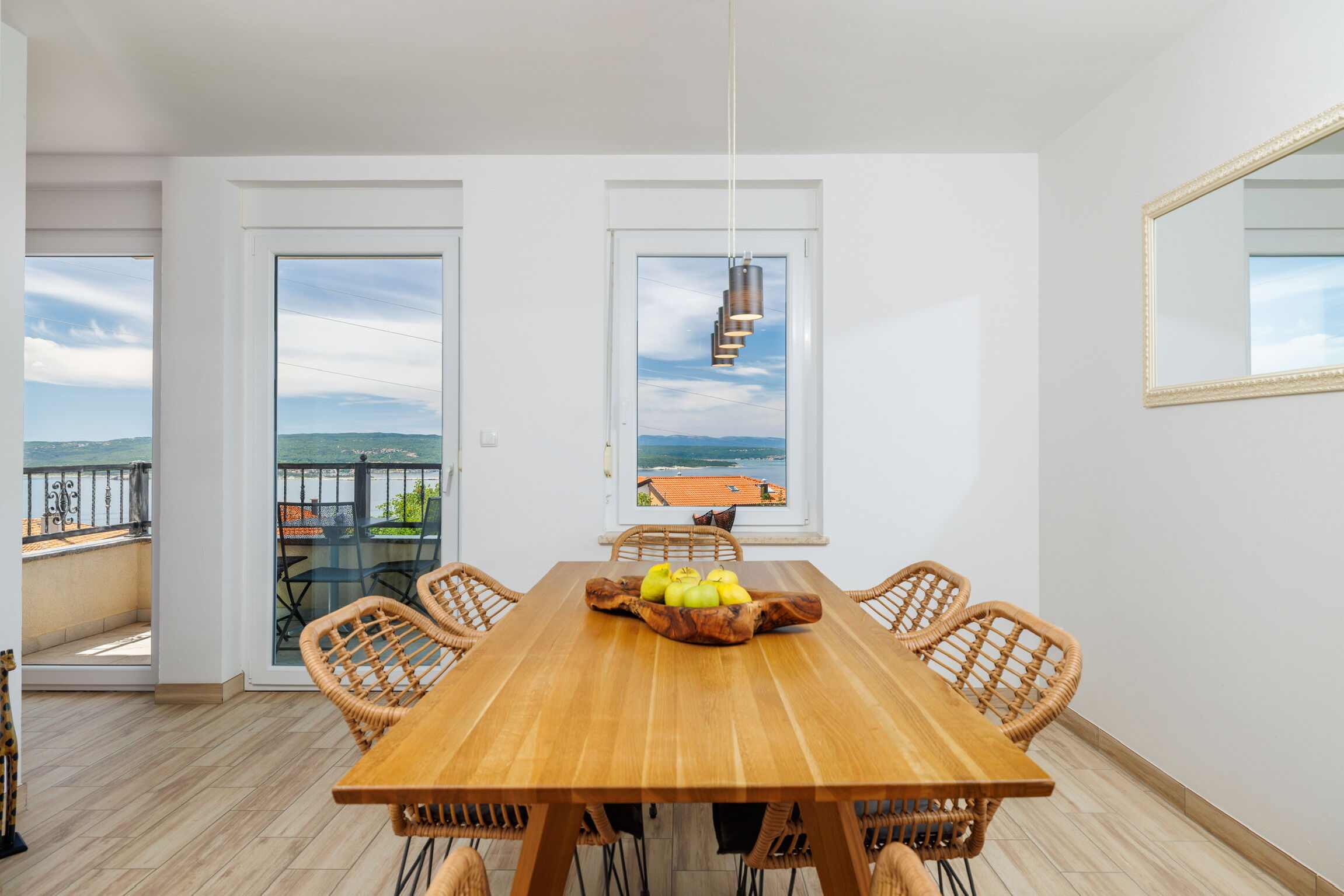 Apartments Jozić 62776-A1