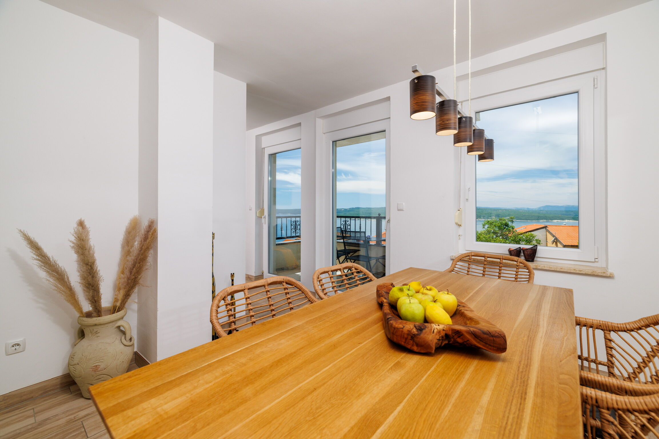 Apartments Jozić 62776-A1