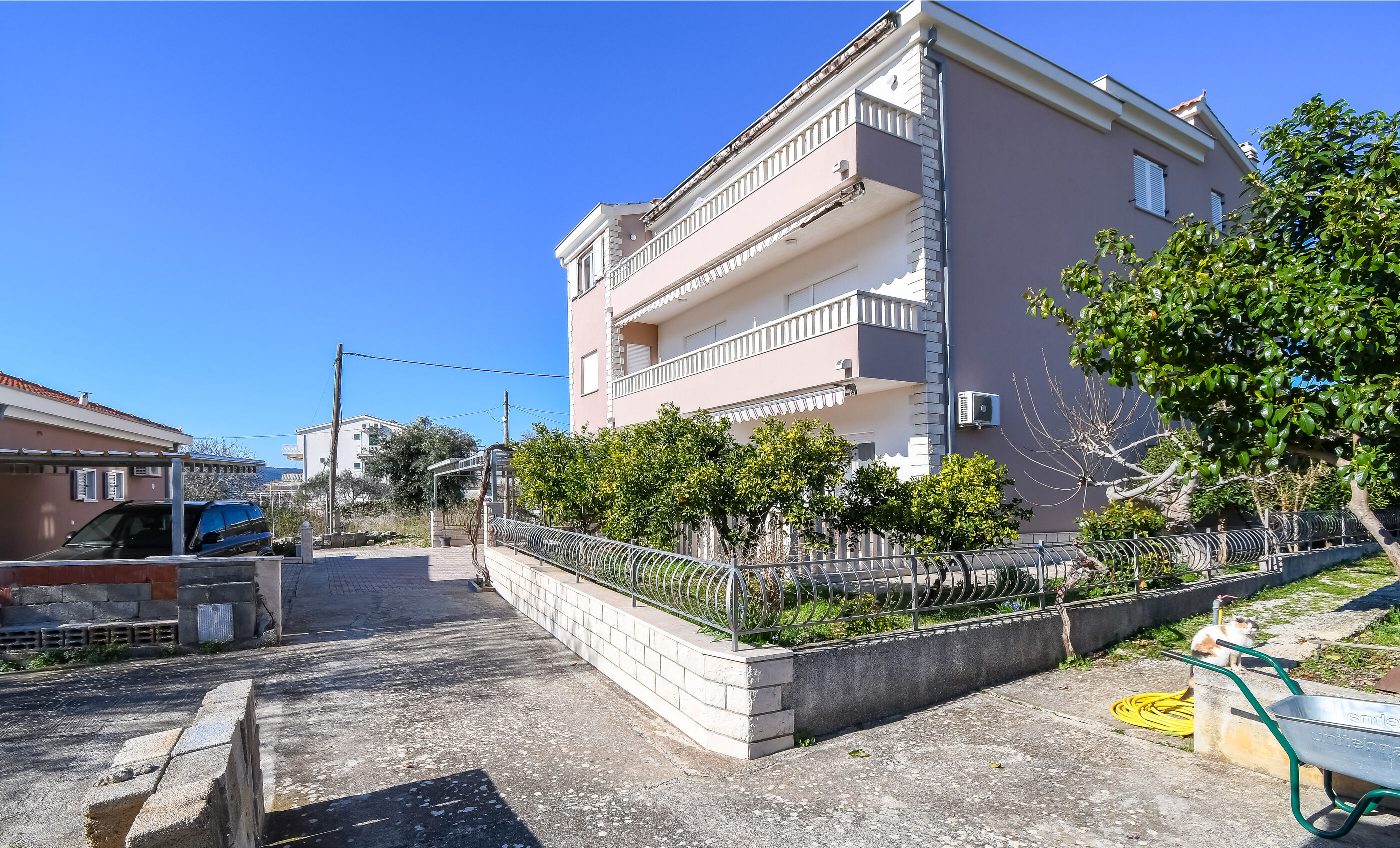 Apartments Vesna 10358-A2