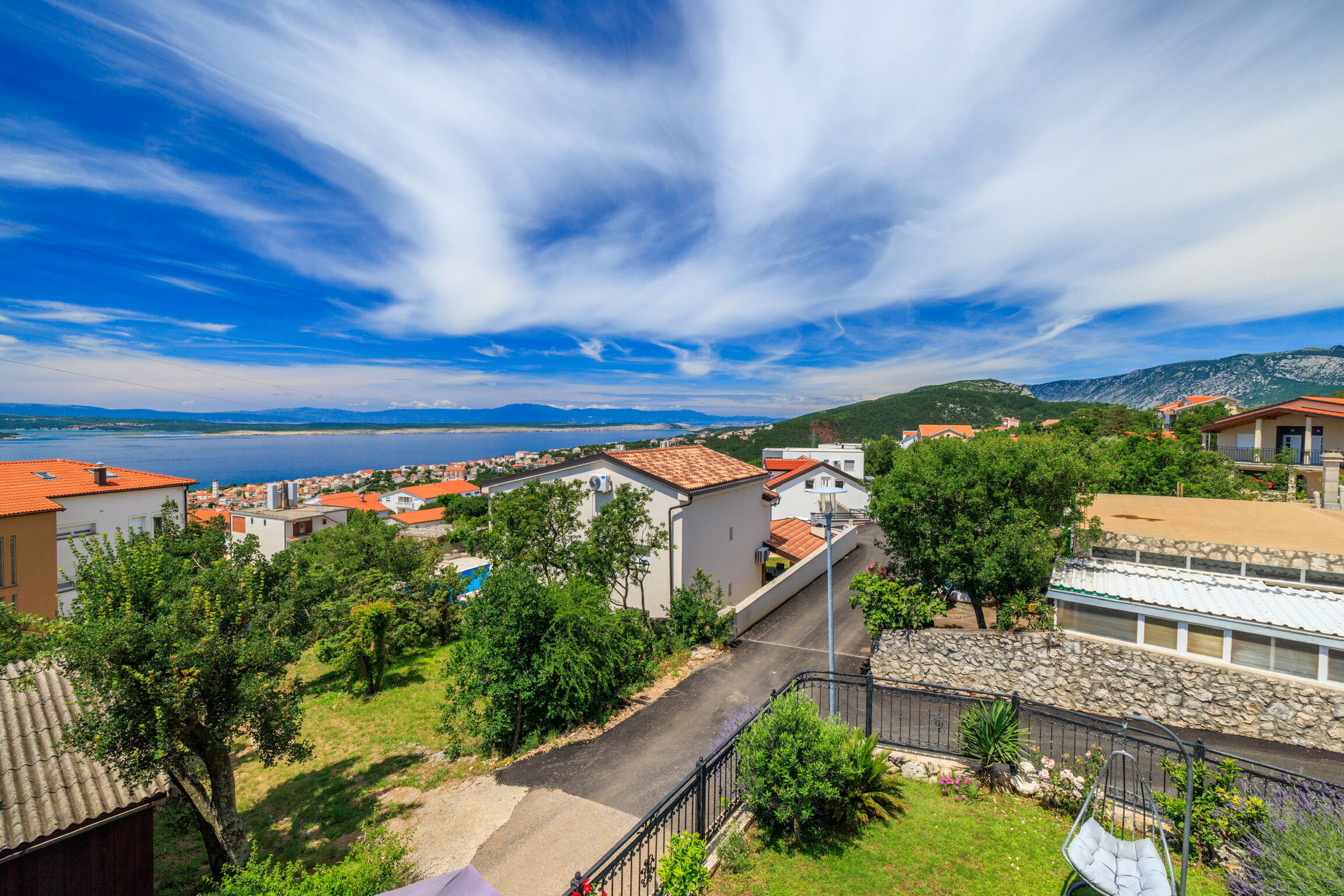 Apartments Jozić 62776-A2