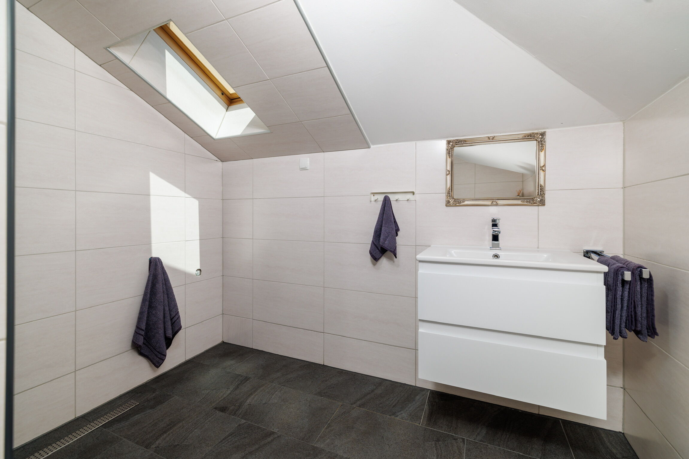 Apartments Jozić 62776-A2