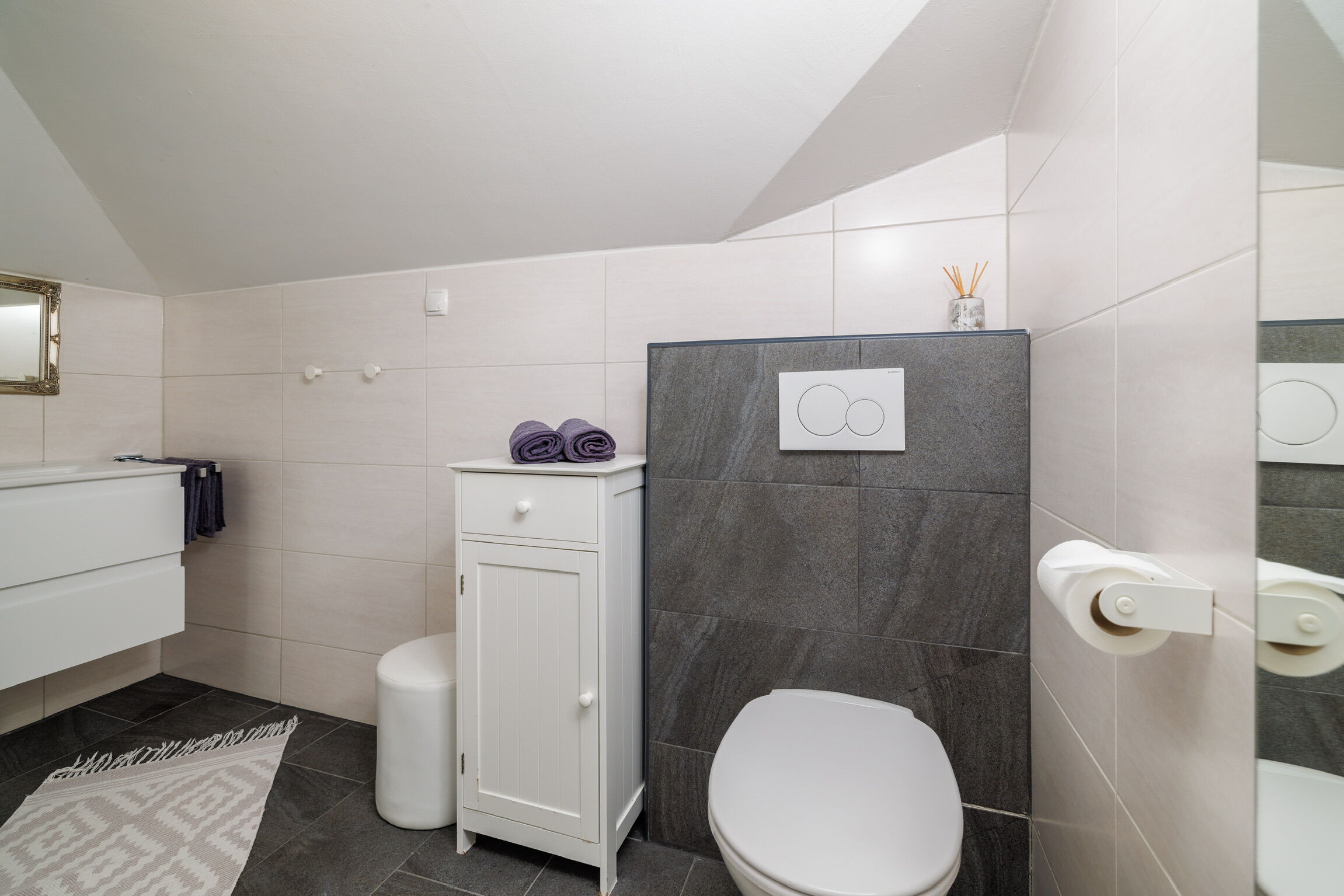 Apartments Jozić 62776-A2