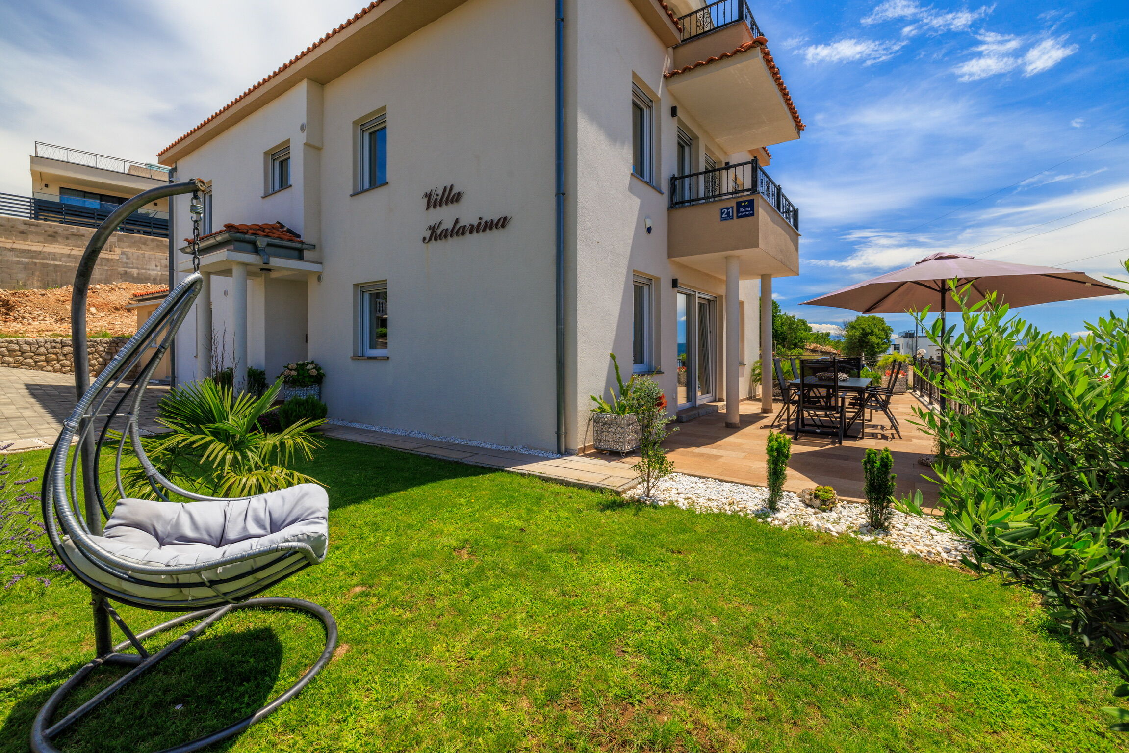 Apartments Jozić 62776-A1