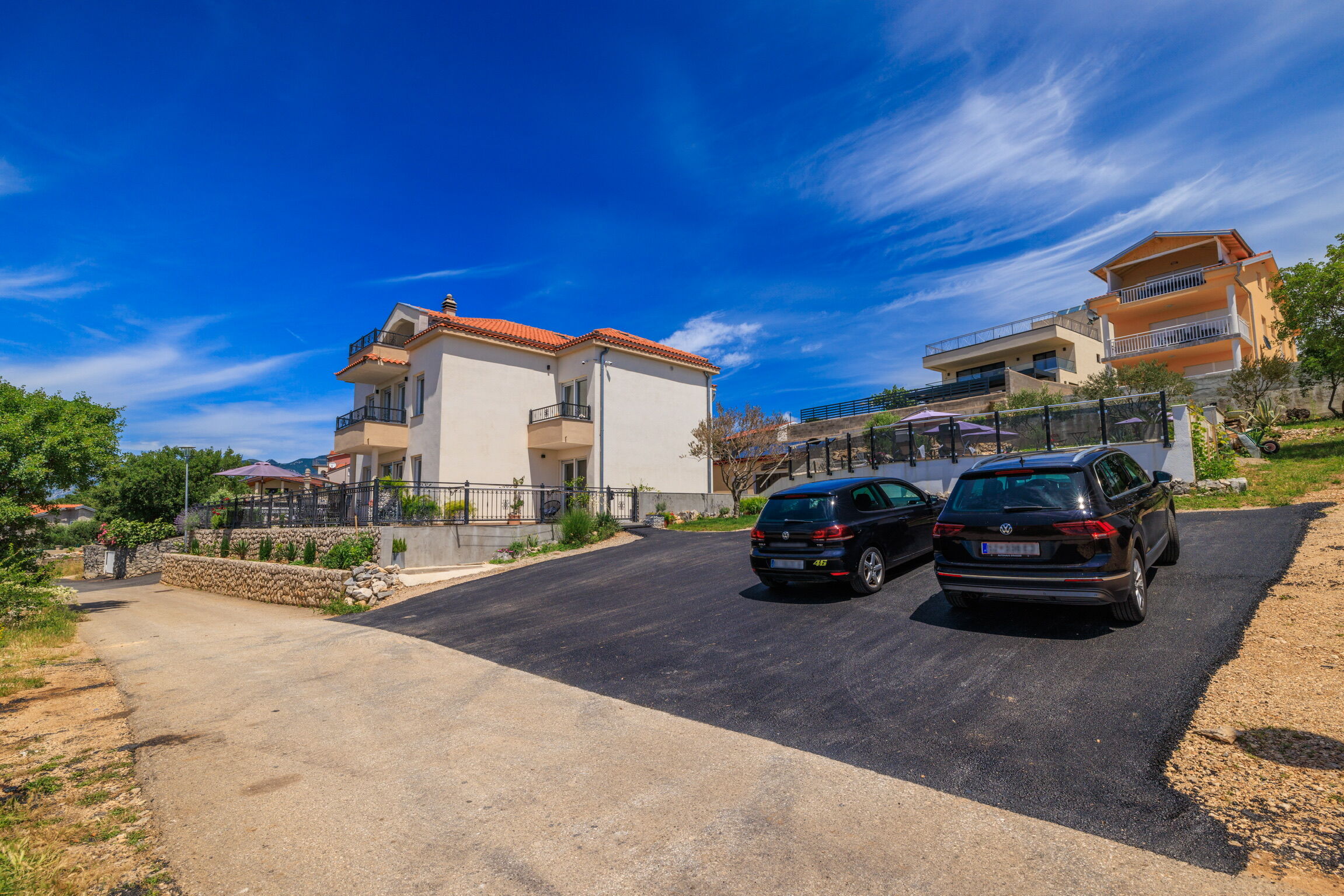 Apartments Jozić 62776-A1