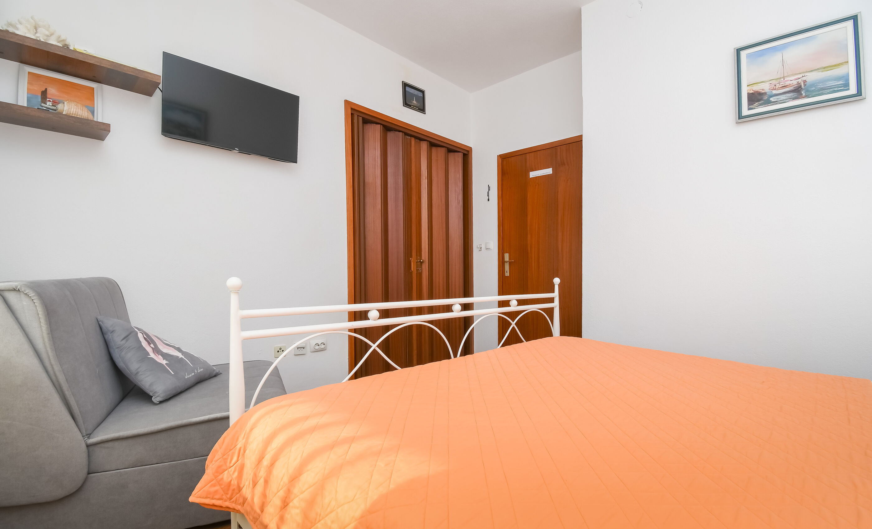 Apartments Zeljko 106861-A1