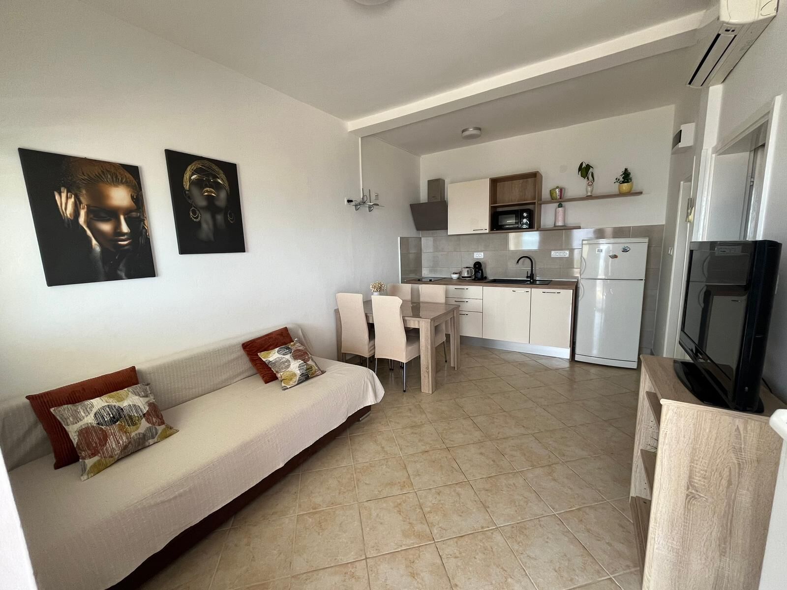 Apartments Dobrila 116711-A1