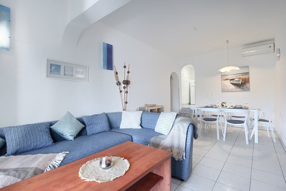 Casa Eli 16013-A1