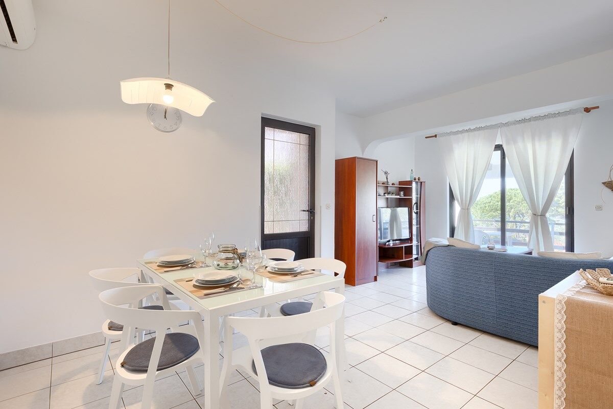 Casa Eli 16013-A1