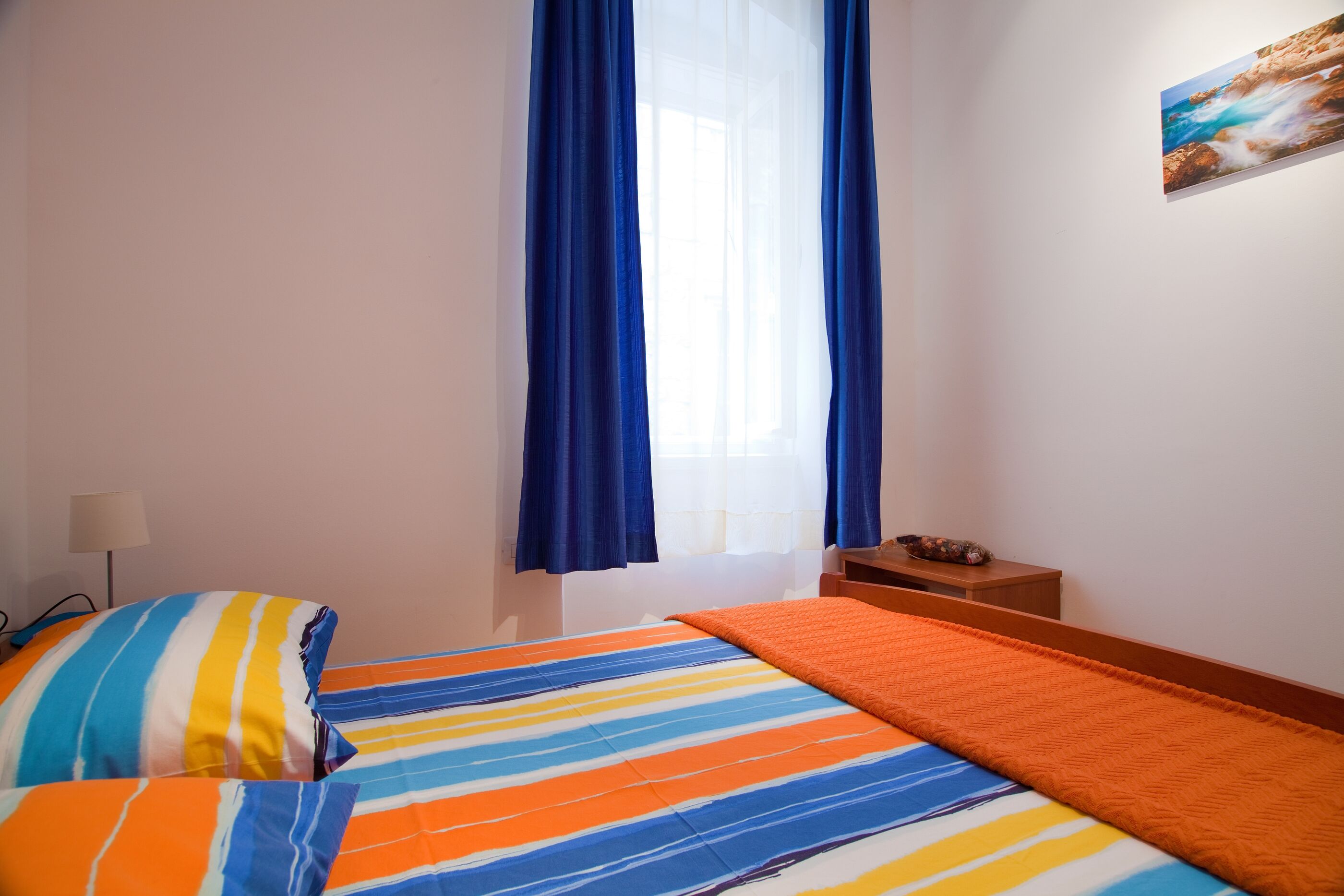 Apartments Val 54102-A2