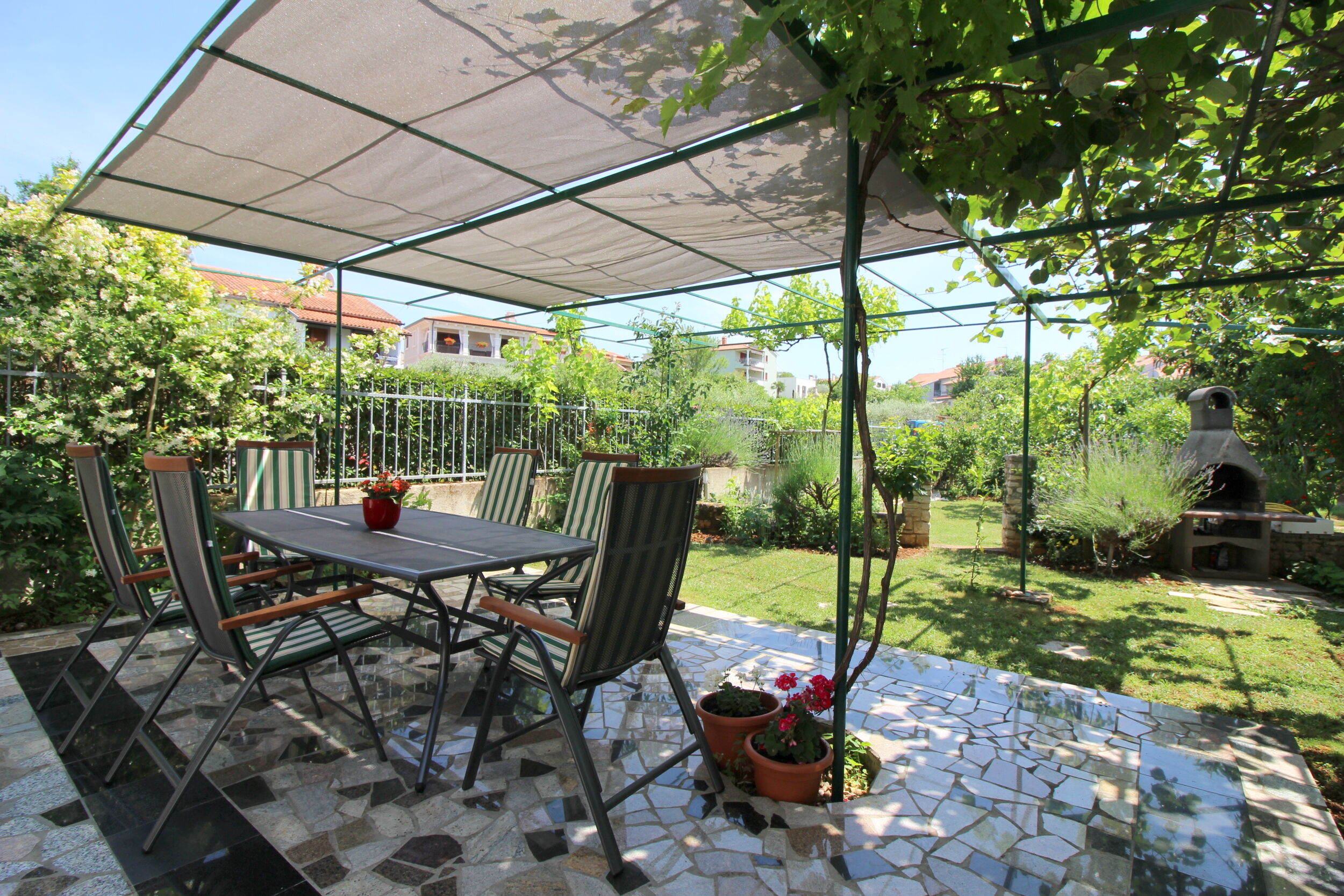 House Lavanda s lijepim vrtom 11562-K1