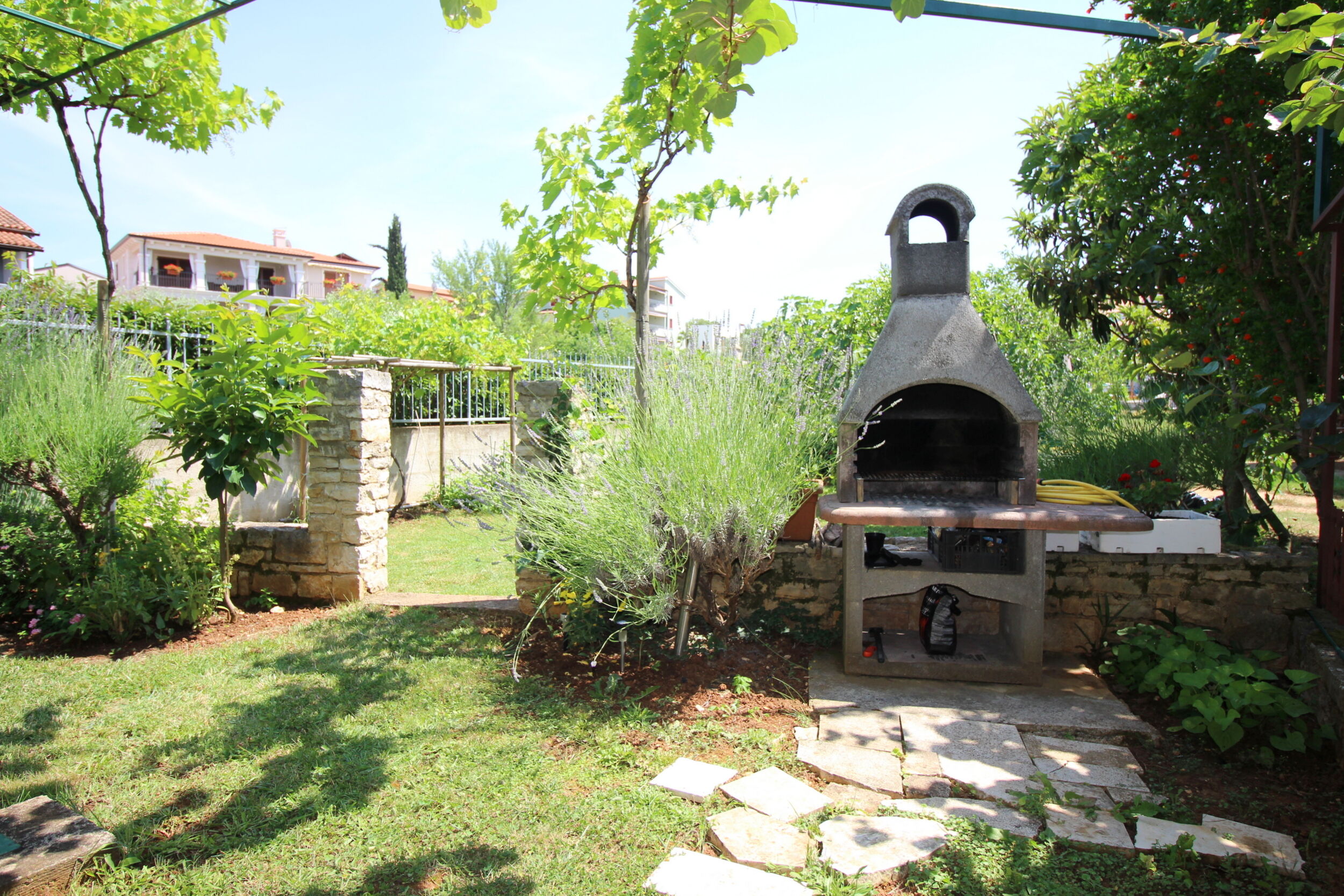 House Lavanda s lijepim vrtom 11562-K1