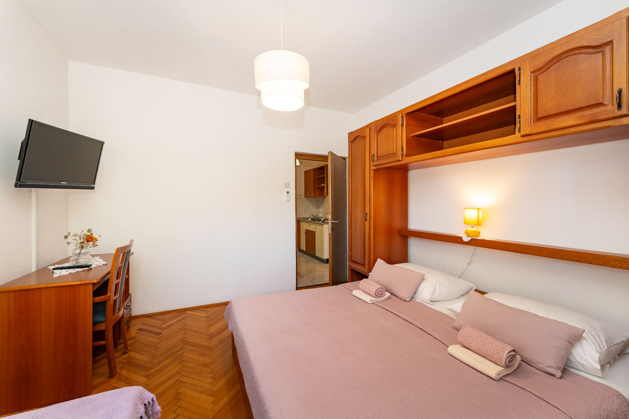 Apartments and Room Adriana 99281-A1