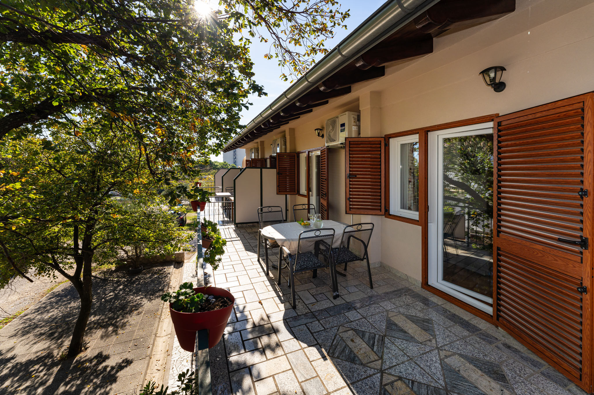 Apartments and Room Adriana 99281-A2
