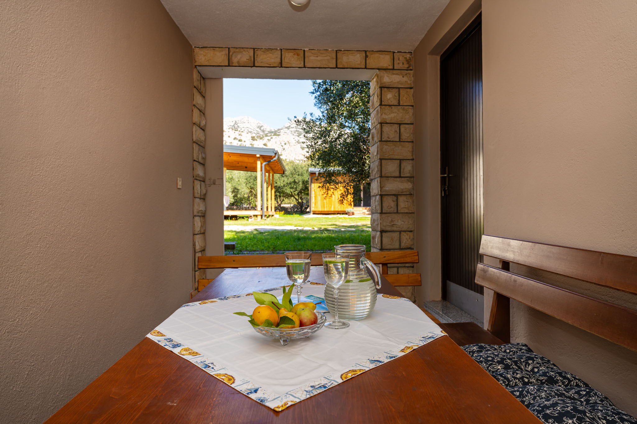 Apartments and Room Adriana 99281-A6
