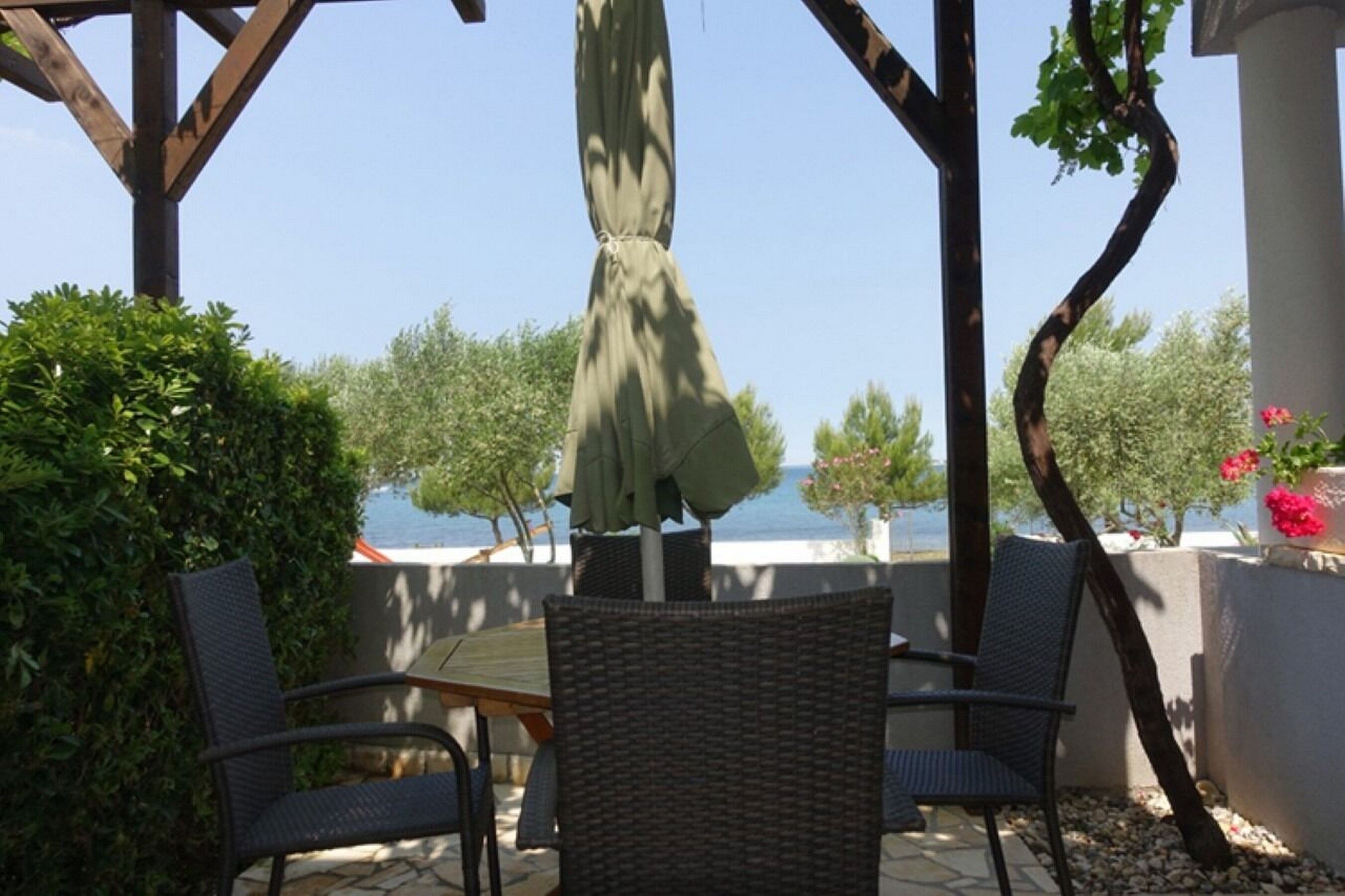 Apartments Ivo 104441-A1