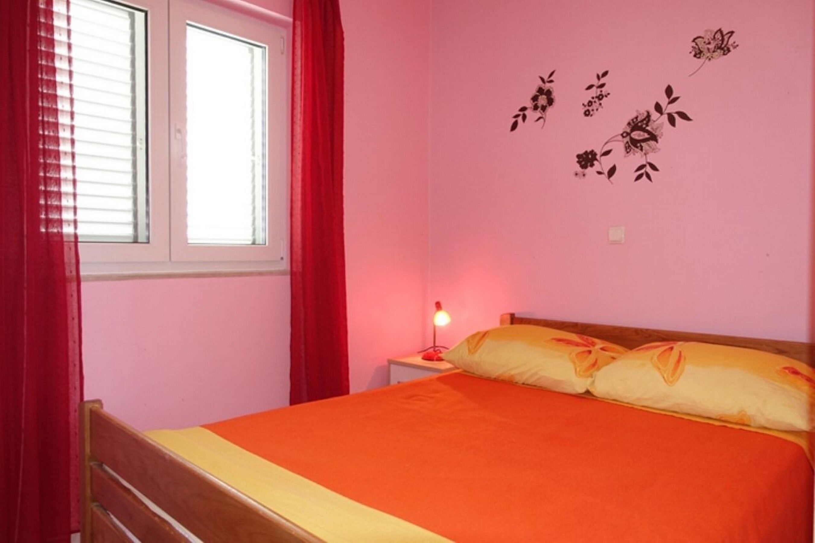 Apartments Ivo 104441-A1