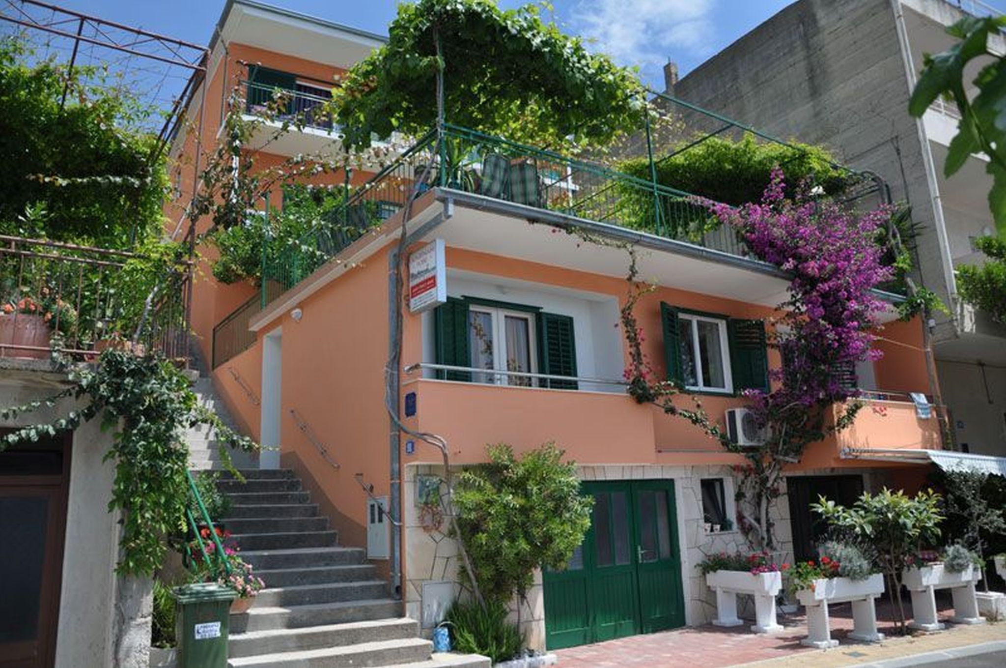 Apartments Tonči 41011-A2