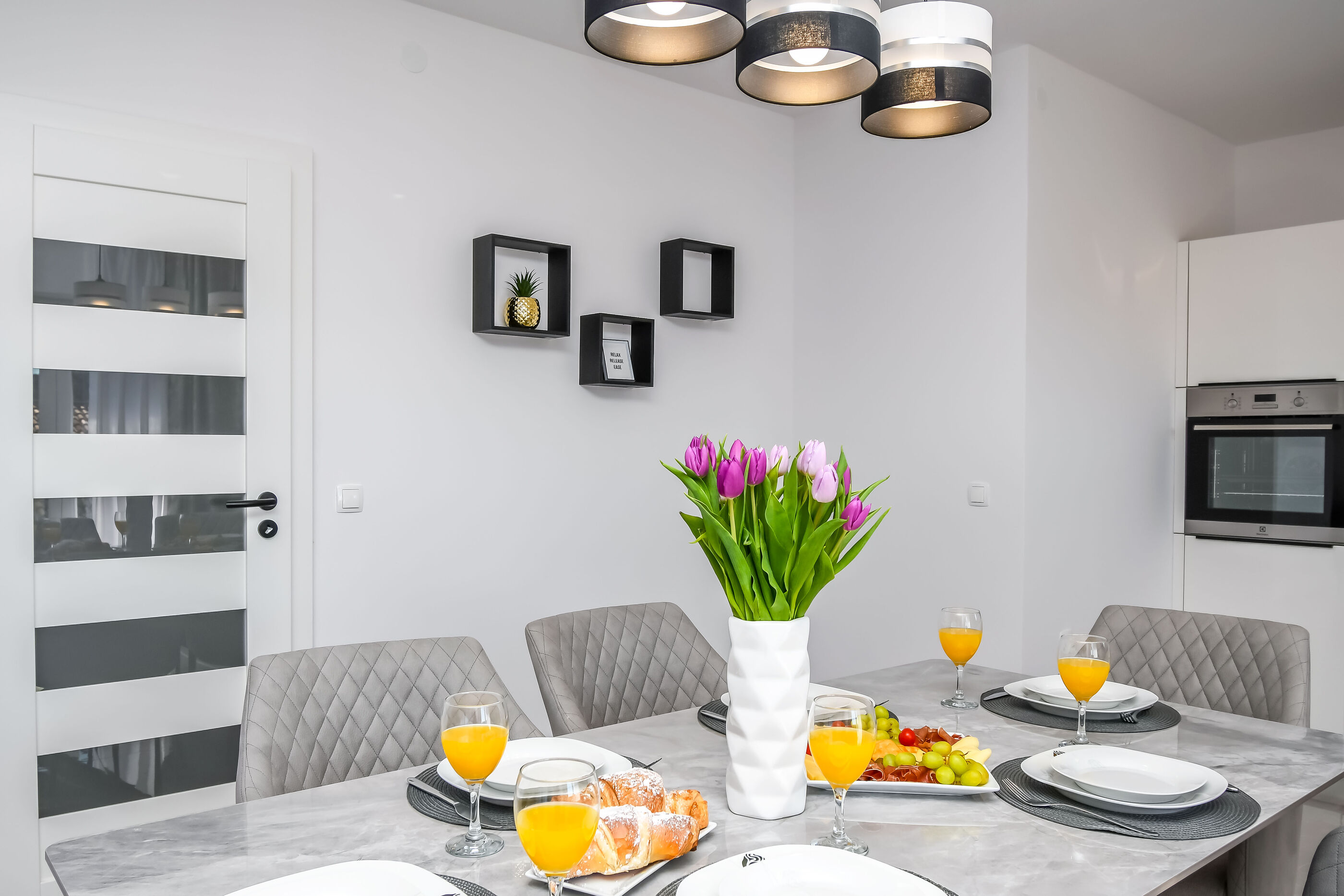 Apartment Silver Shine 116721-A1