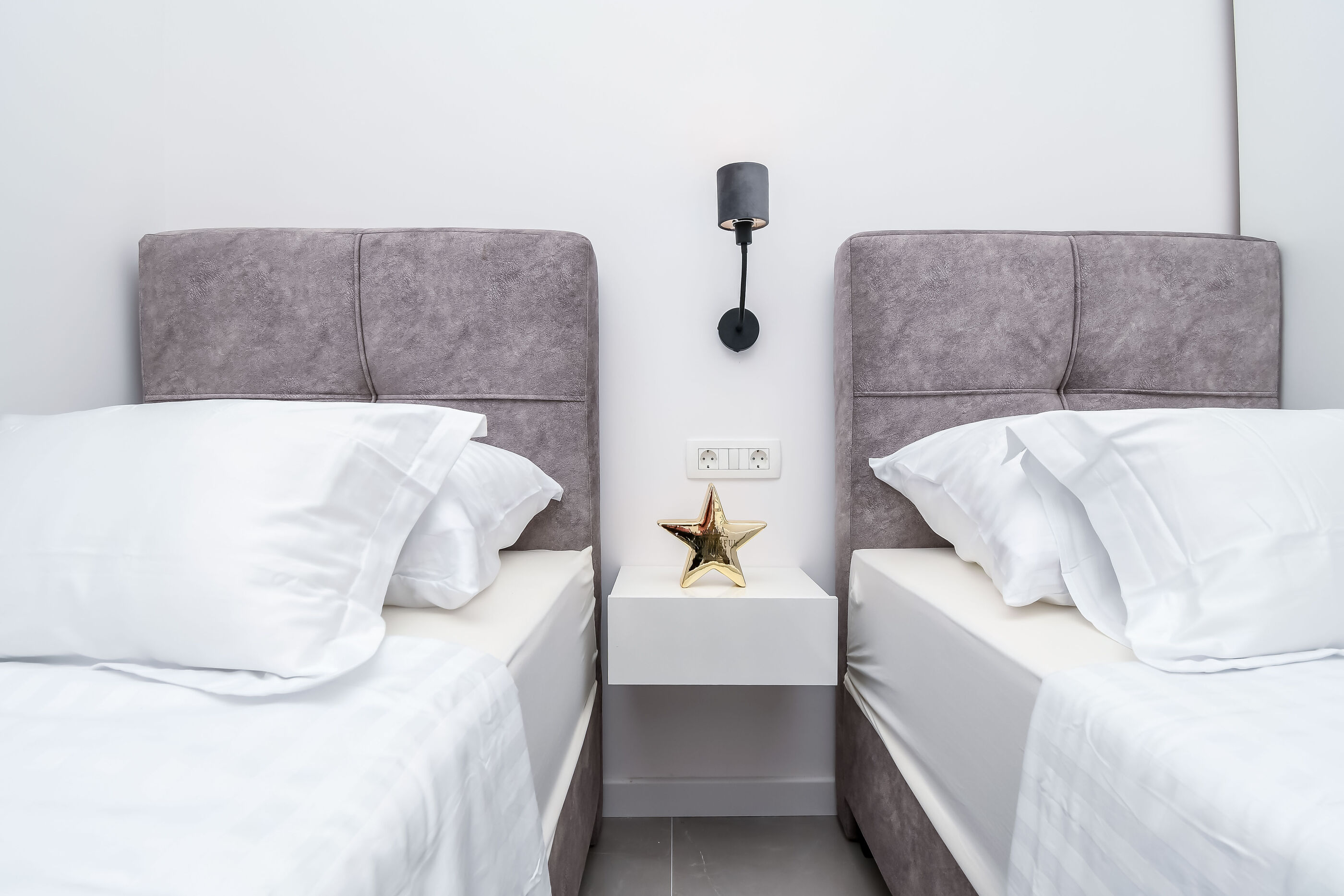 Apartment Silver Shine 116721-A1