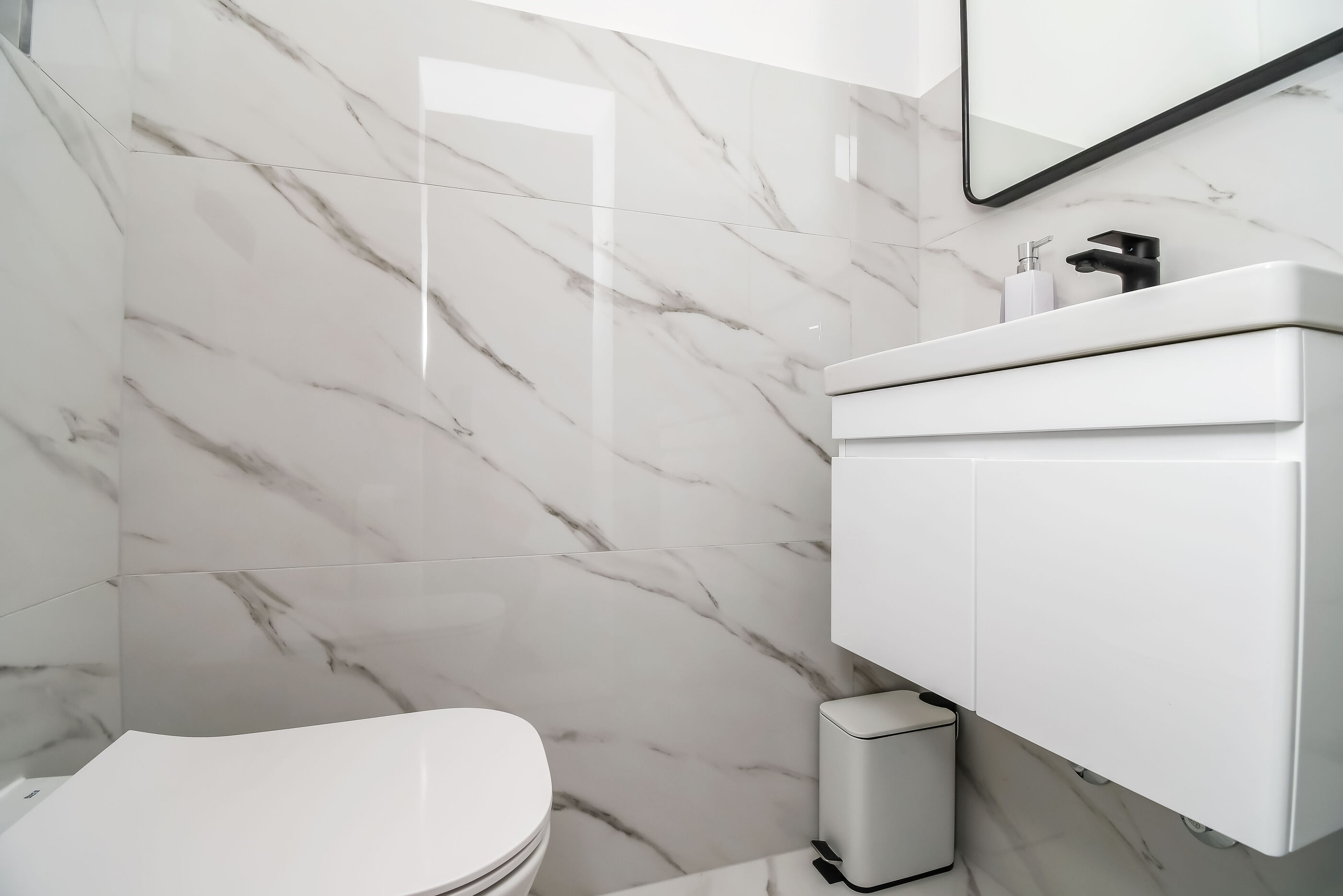 Apartment Silver Shine 116721-A1