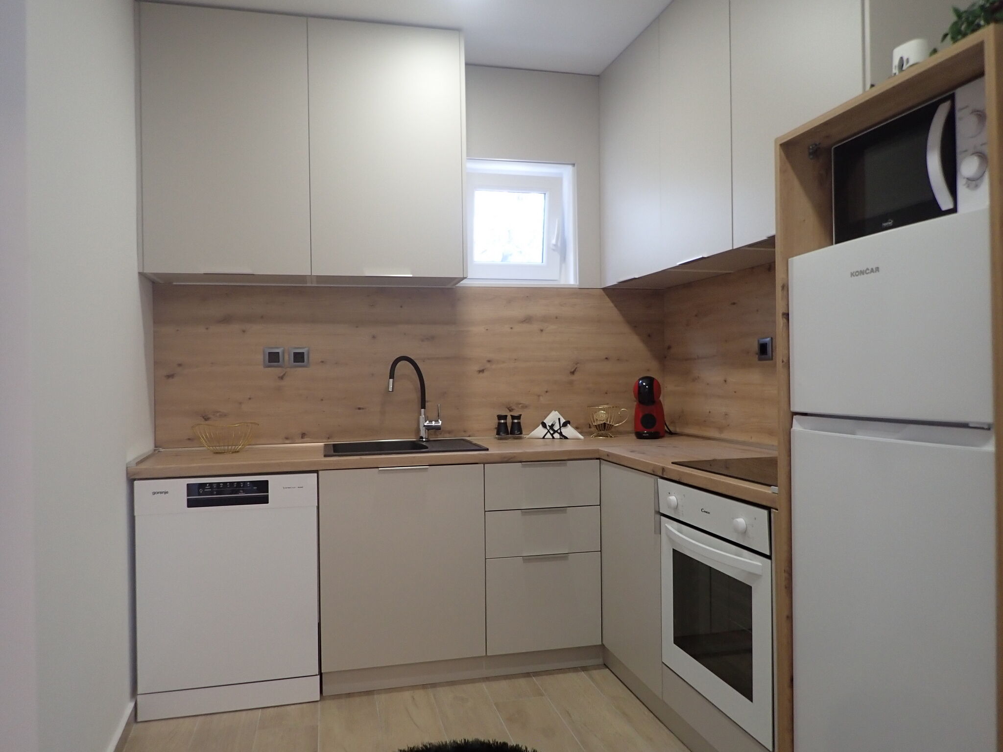 Apartments NIL 77746-A1