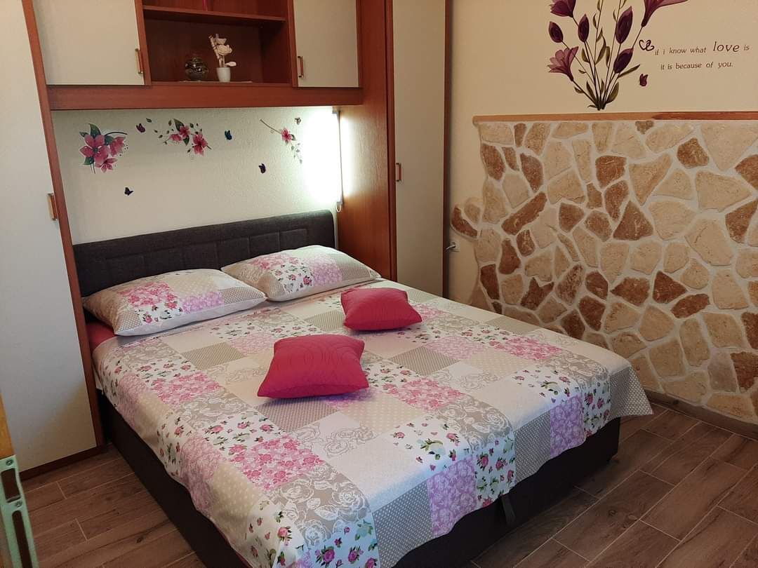 Apartments Aura 116861-A1