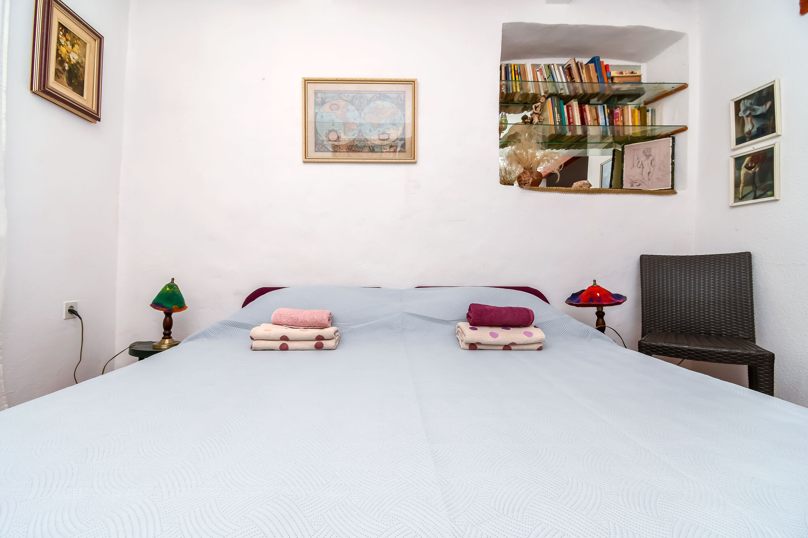 Room Biljana 116821-S1
