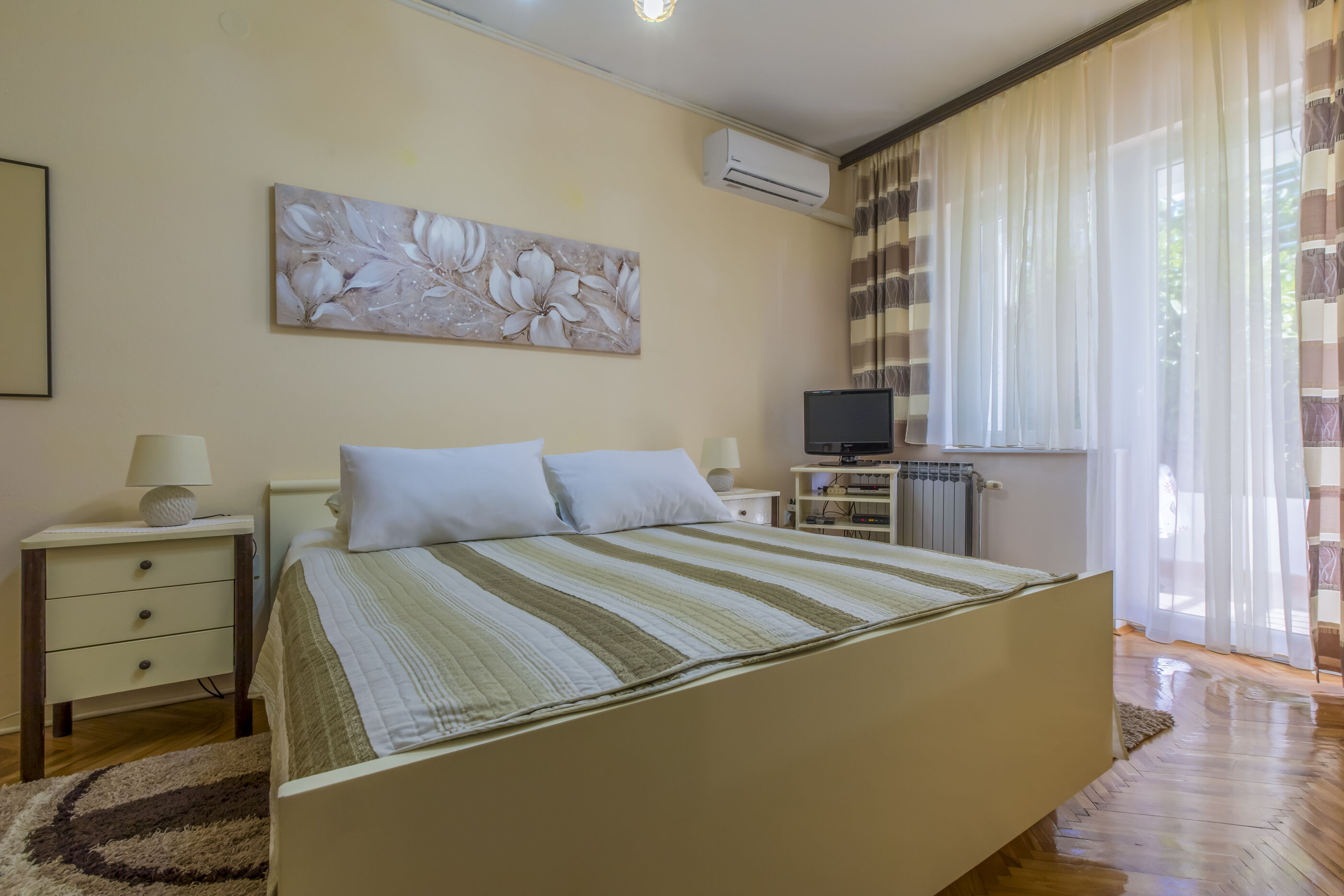 Apartments and Rooms Dotli 35530-S1
