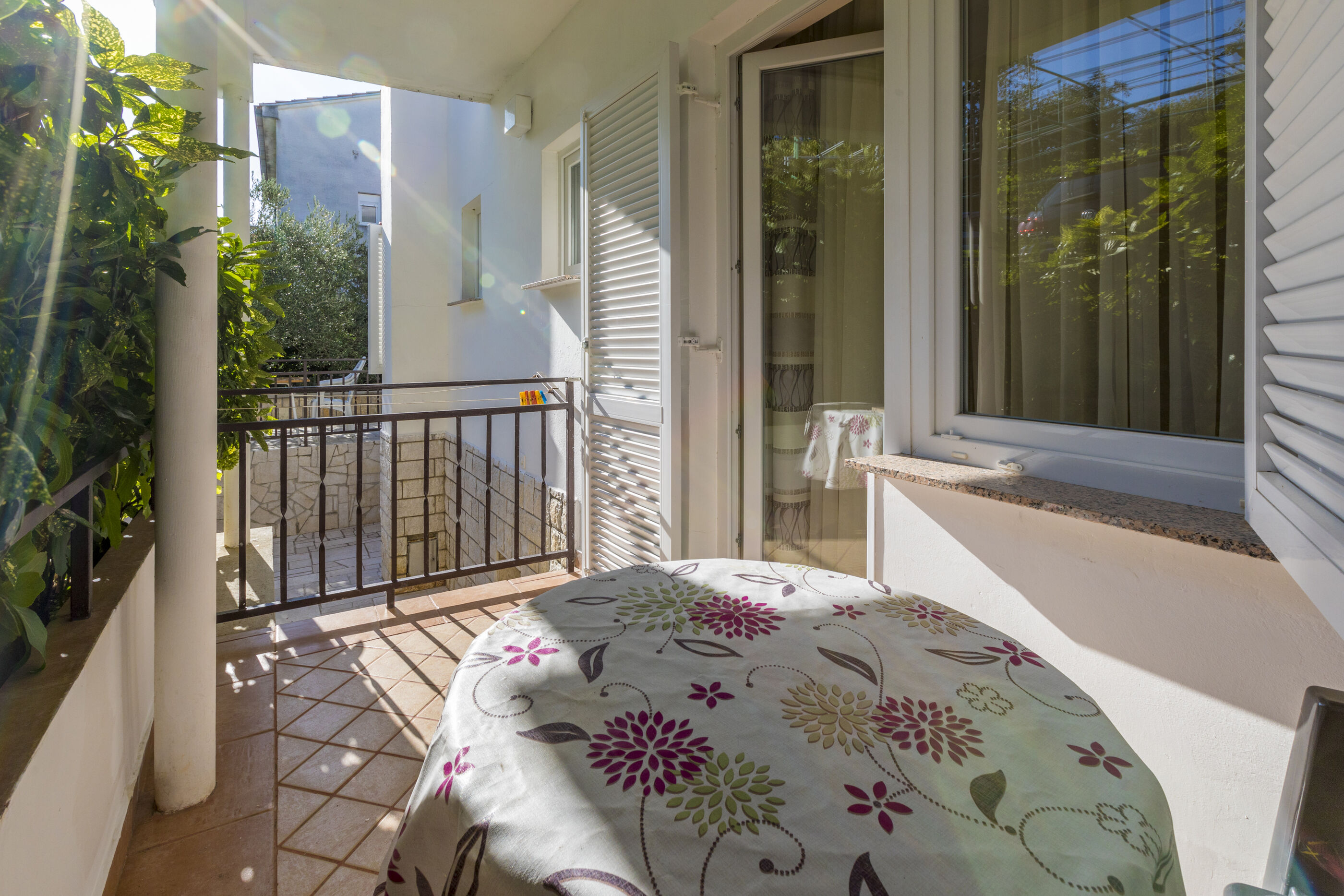 Apartments and Rooms Dotli 35530-S1