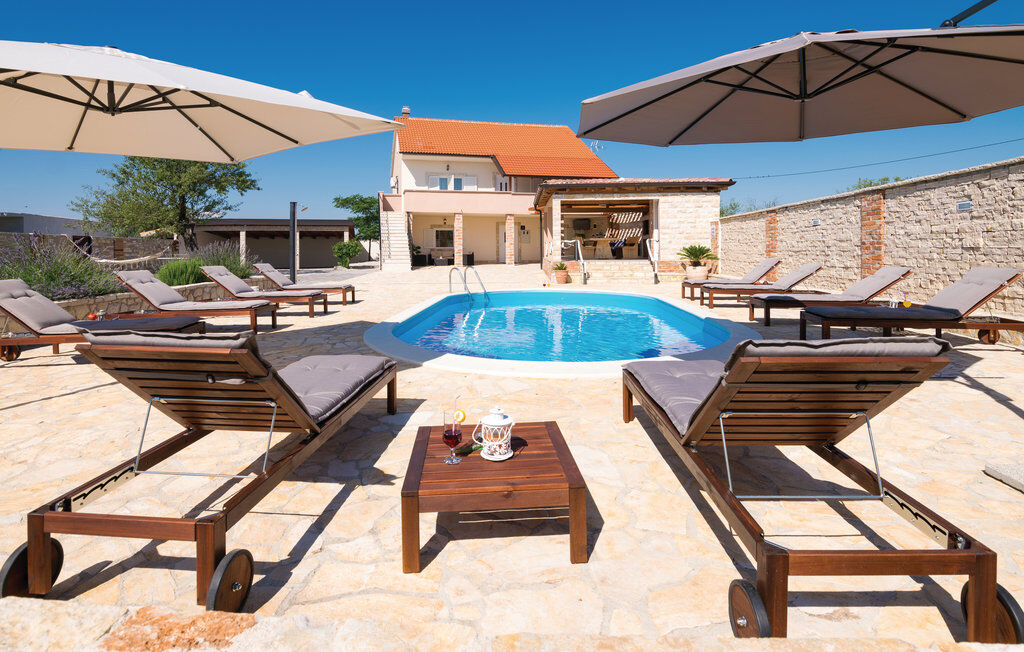 Villa Kristina Accommodation in Zadar