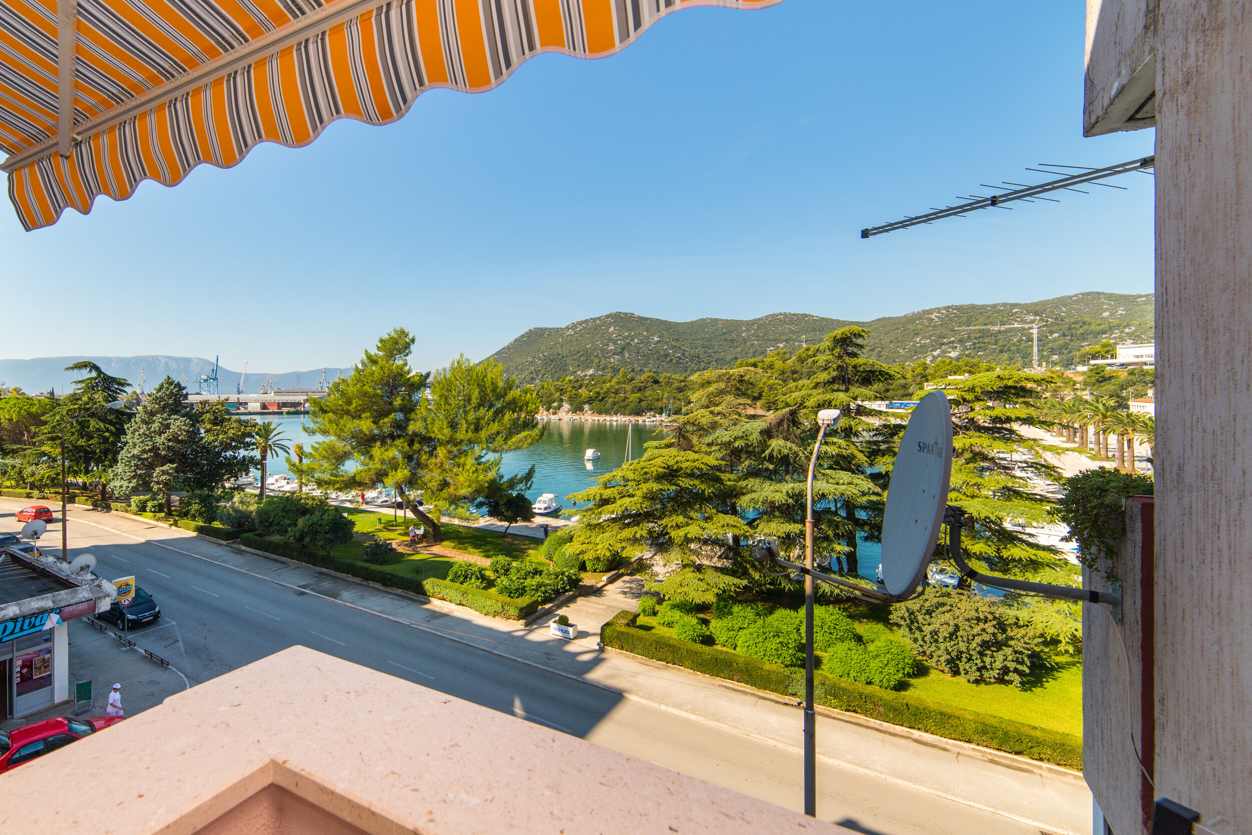 Apartmaj Karlo A1
