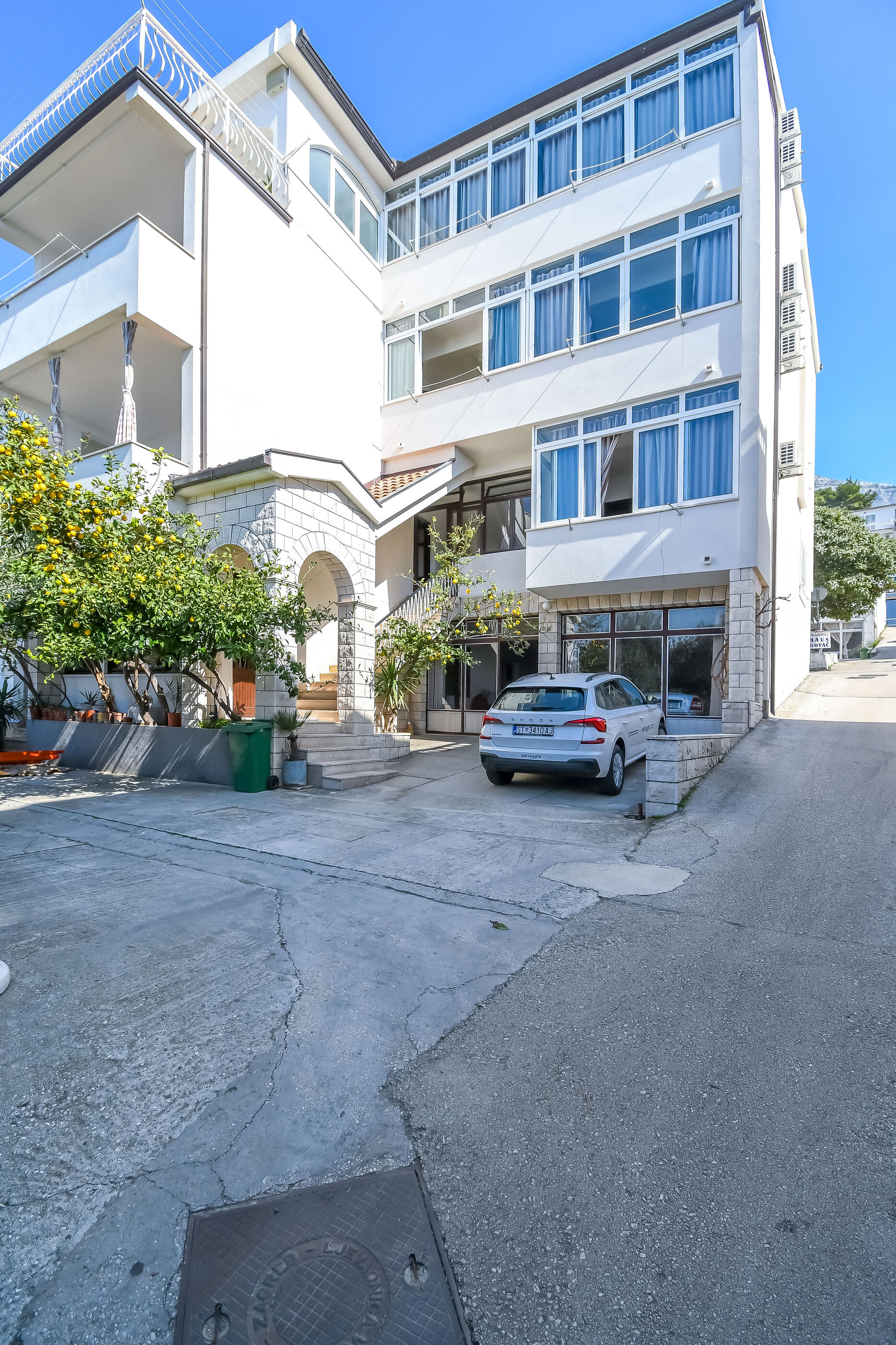 Apartmaji Studio apartments Ratimir A2