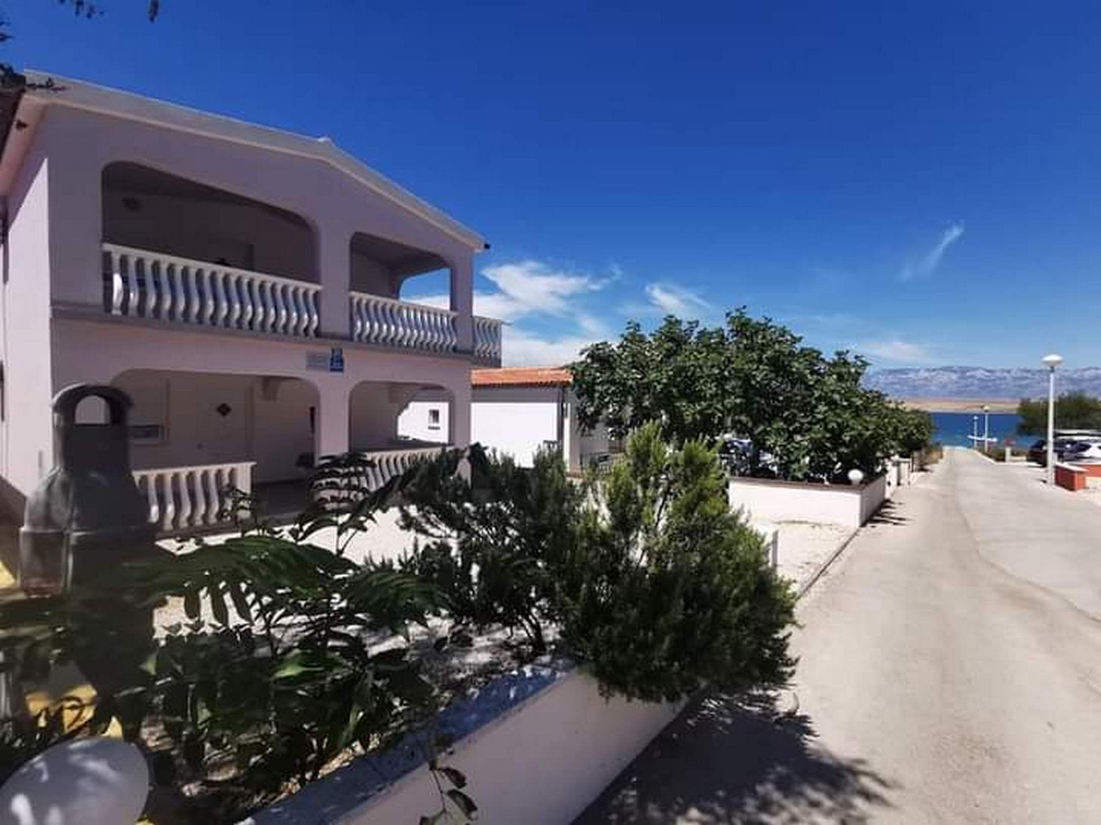 Apartment Island of love Accommodation in Vir