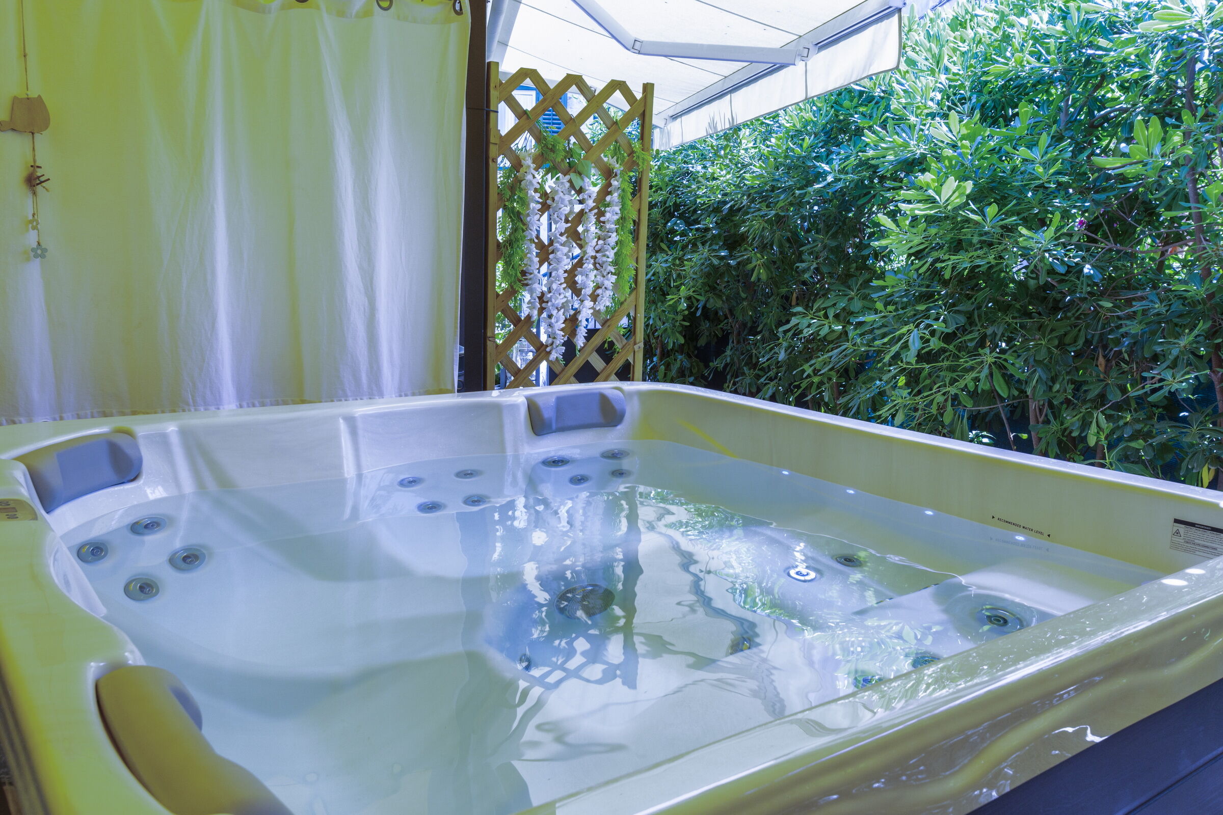 Photo of Apartment Center with jacuzzi