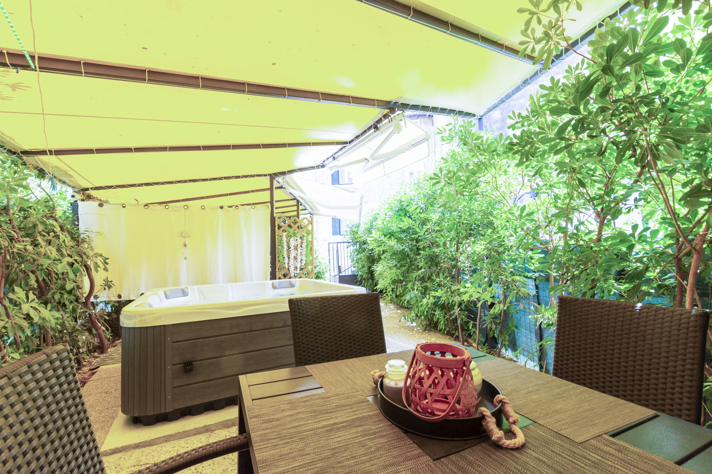 Photo of Apartment Center with jacuzzi