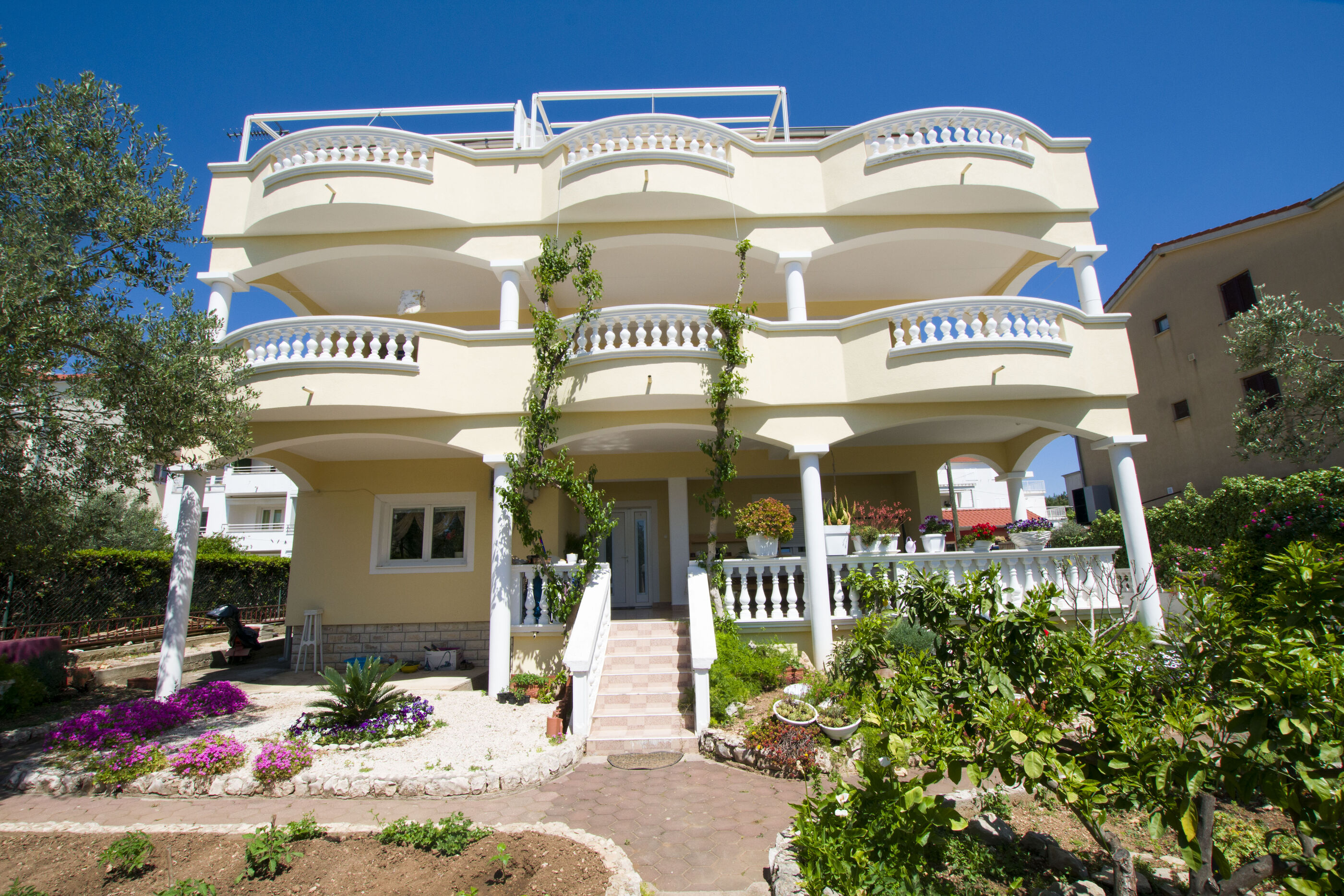 Apartments Dandelion Accommodation in Biograd