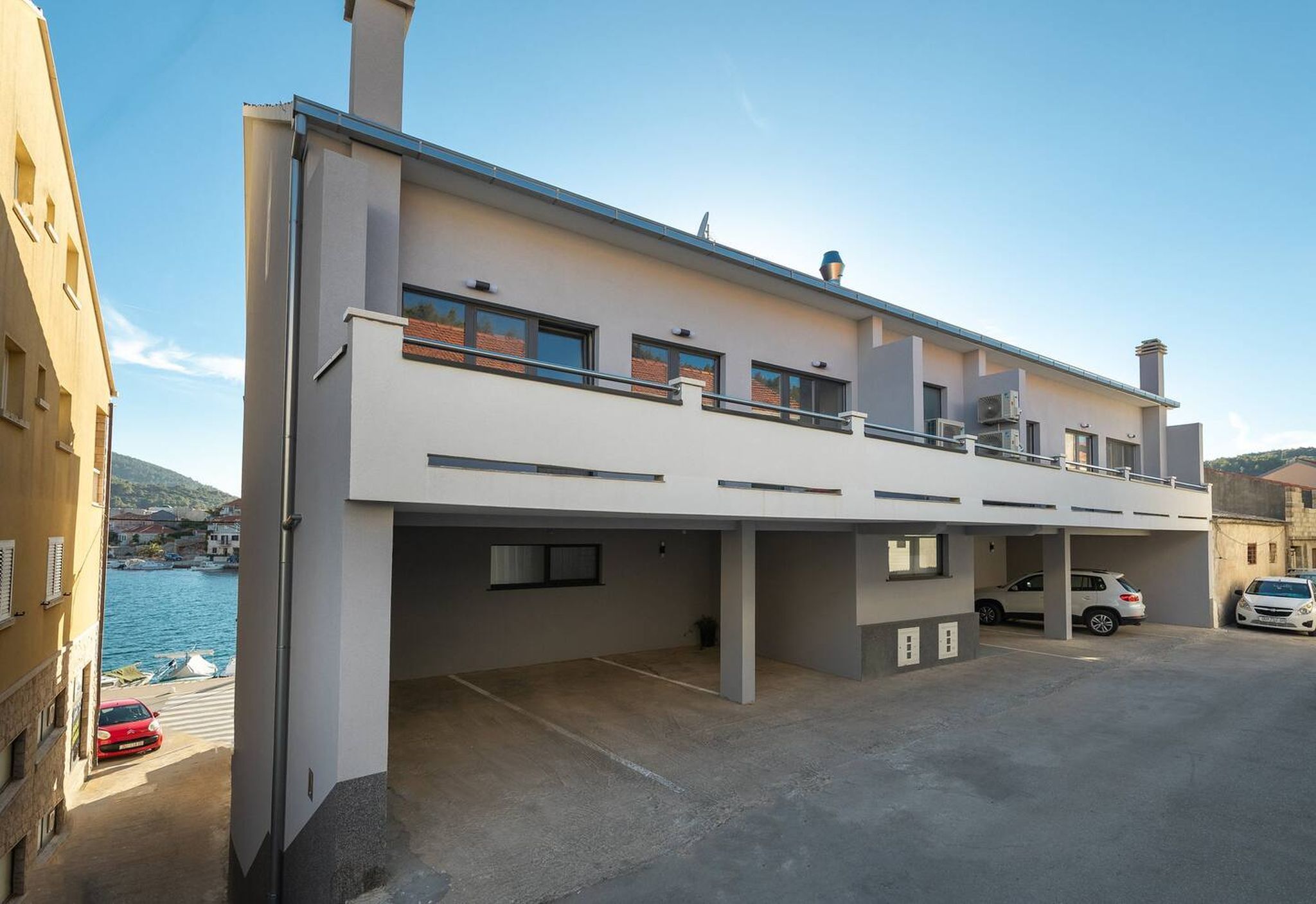 Photo of Apartments and Rooms Ribarska srića