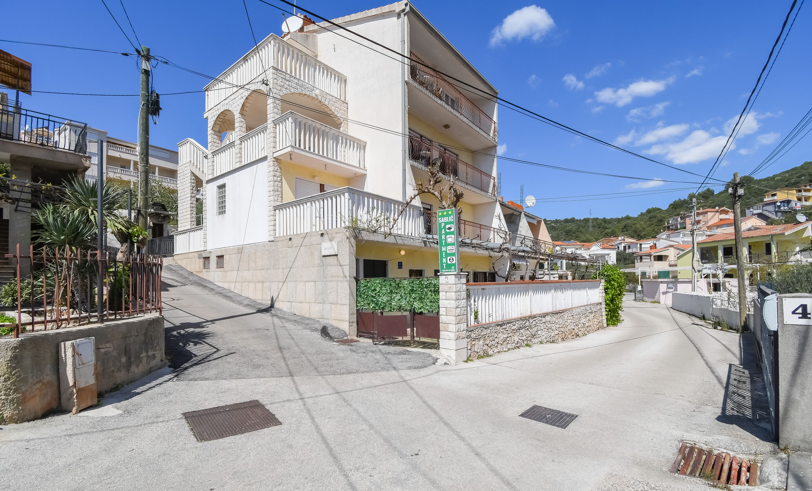 Apartments Pera Accommodation in Marina di Bibbona