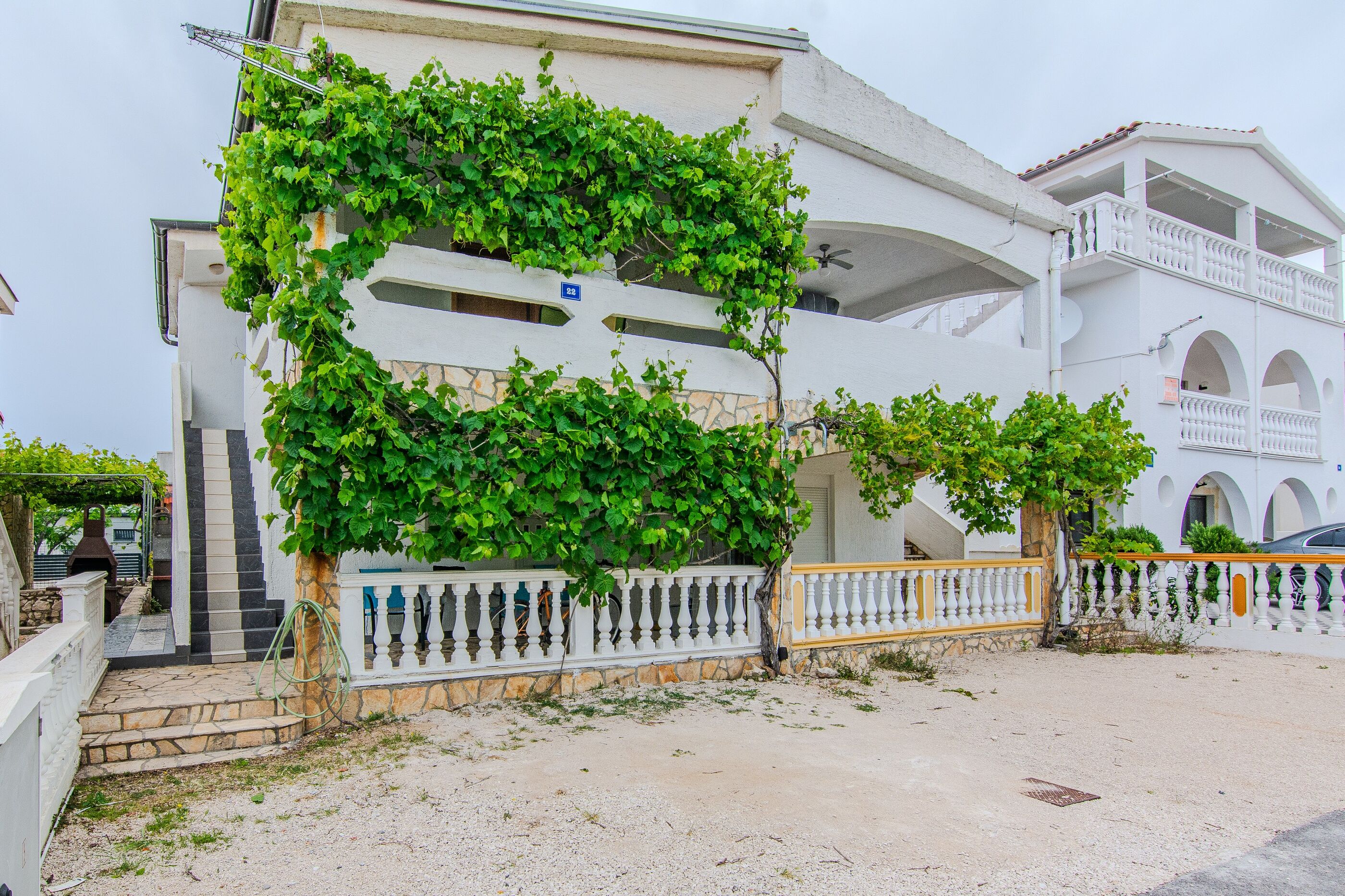 Apartment Pisacic Accommodation in Vir