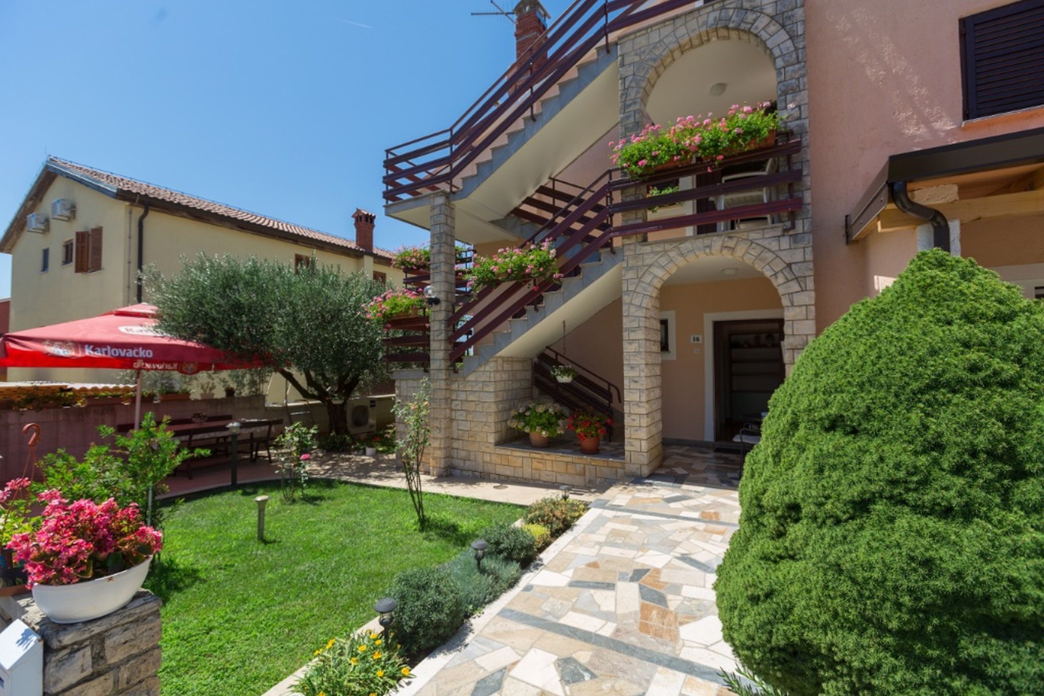 Photo of Apartments Nerina