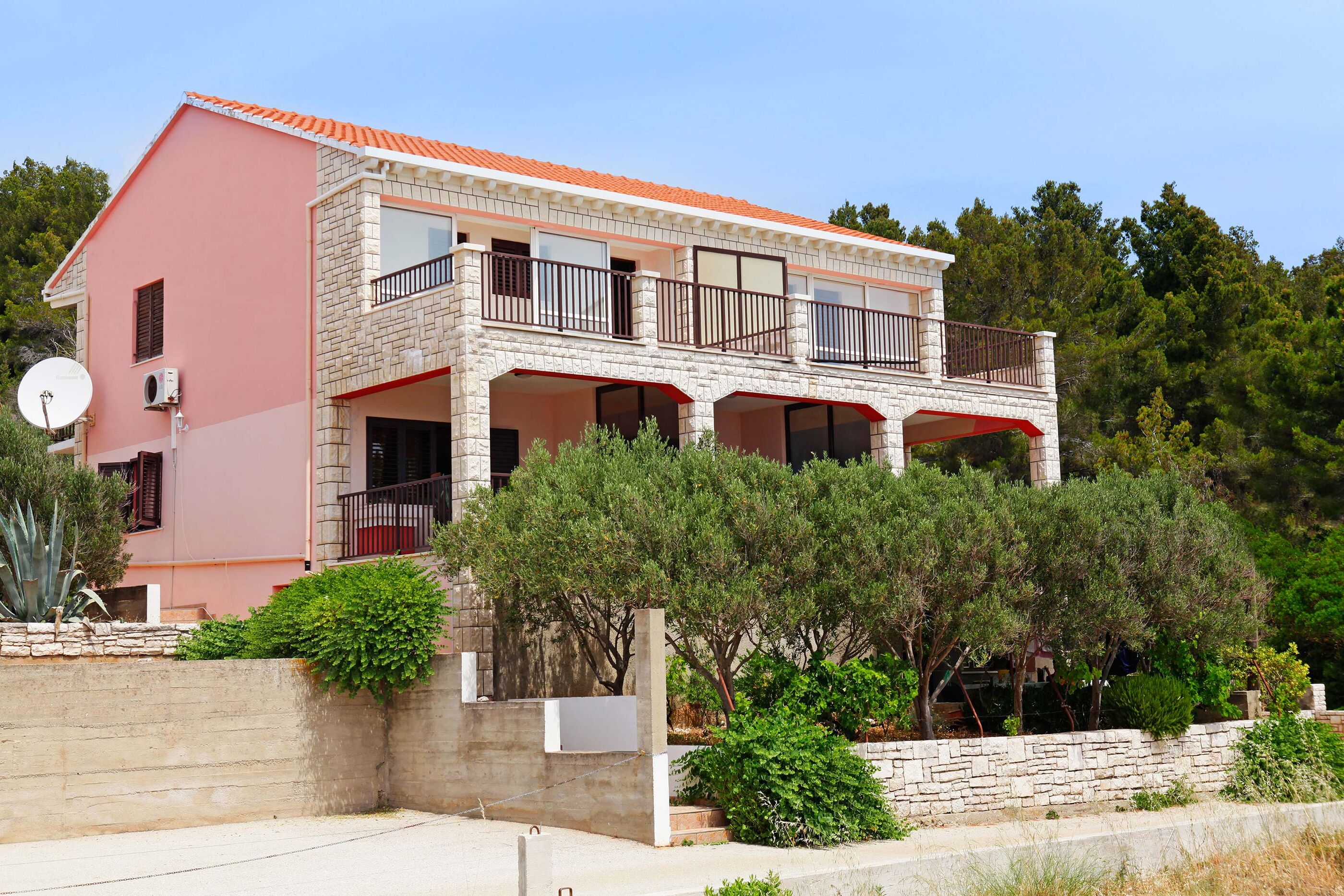 Photo of Apartments Doro