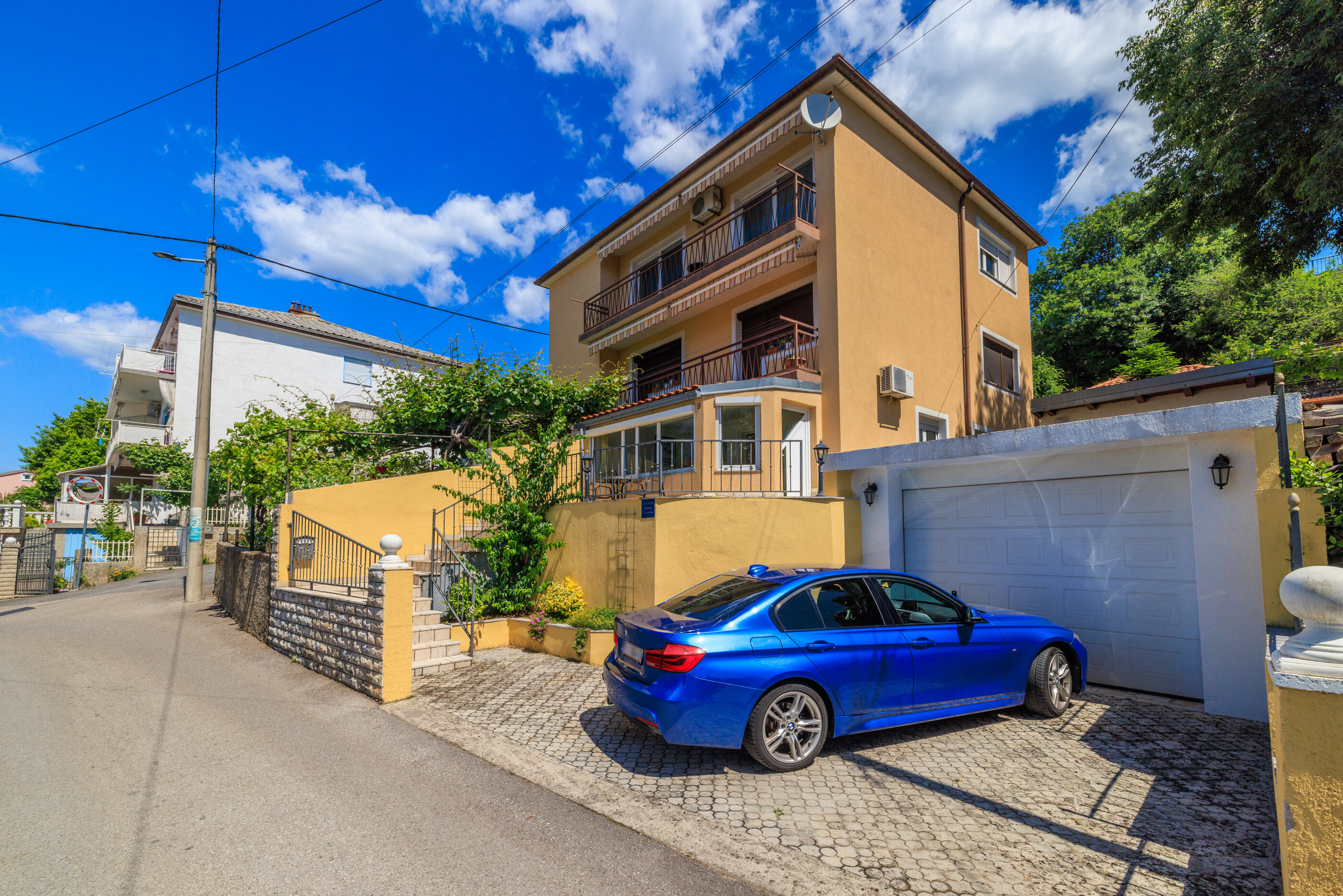 Apartman Car A1