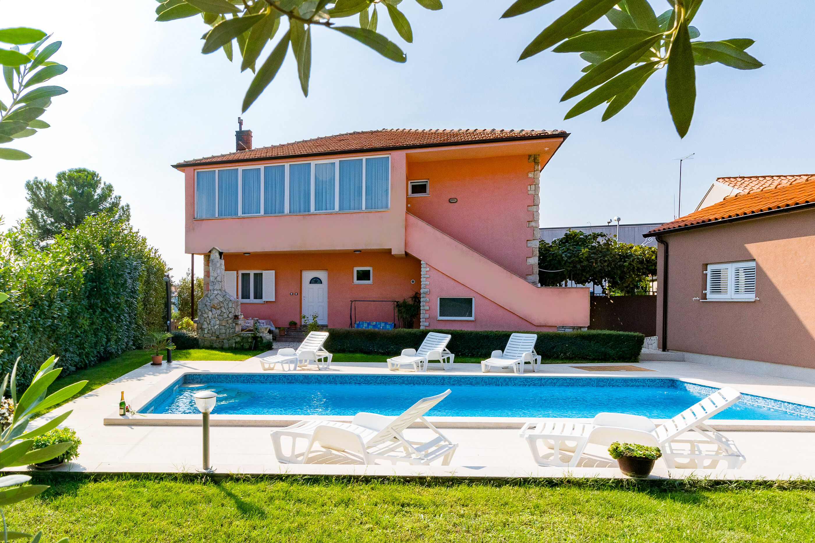 Apartments Jere Accommodation in Pula