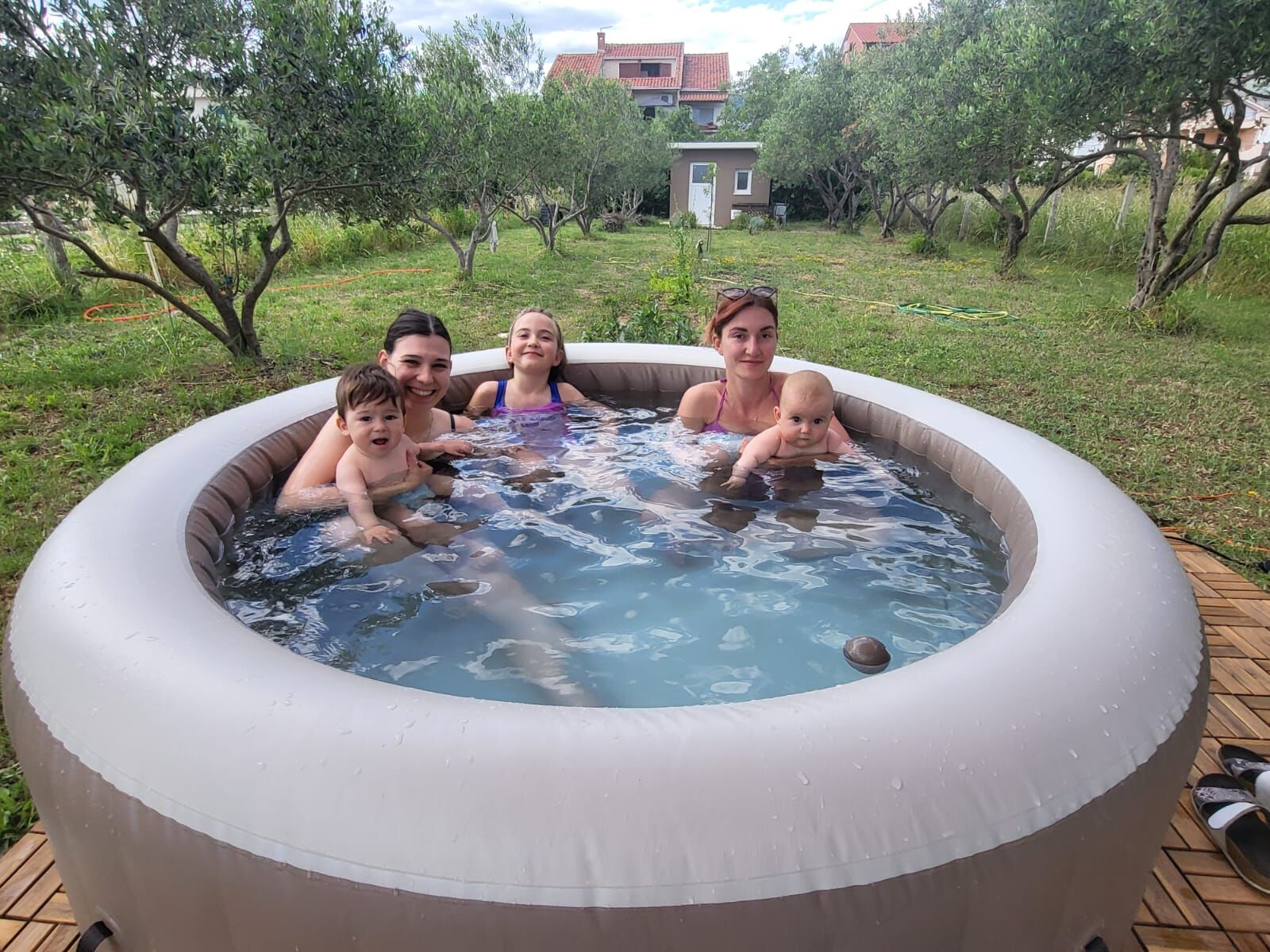 House Garden House House Garden House Accommodation in Split