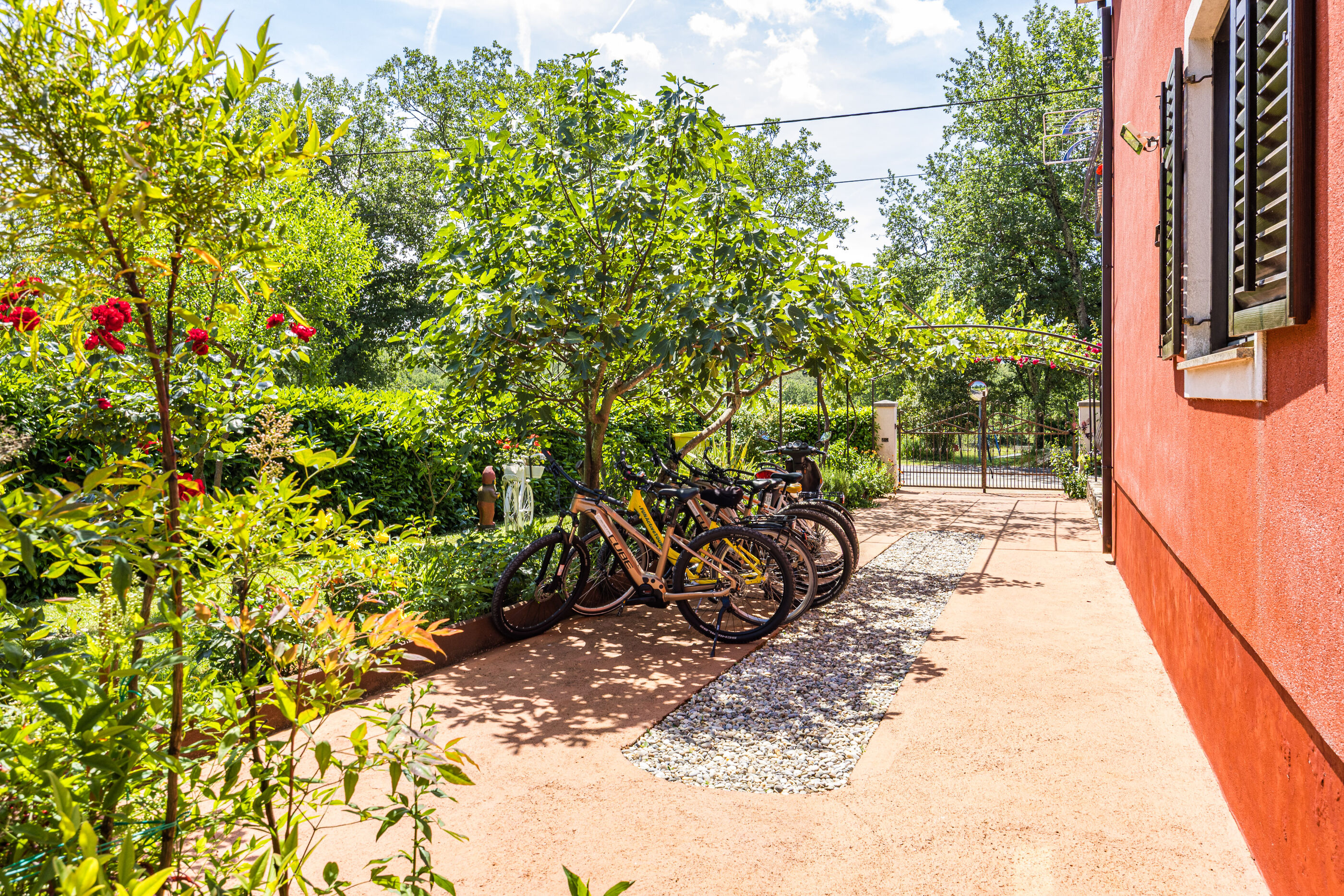 Photo of Apartments Villa Amaryllis