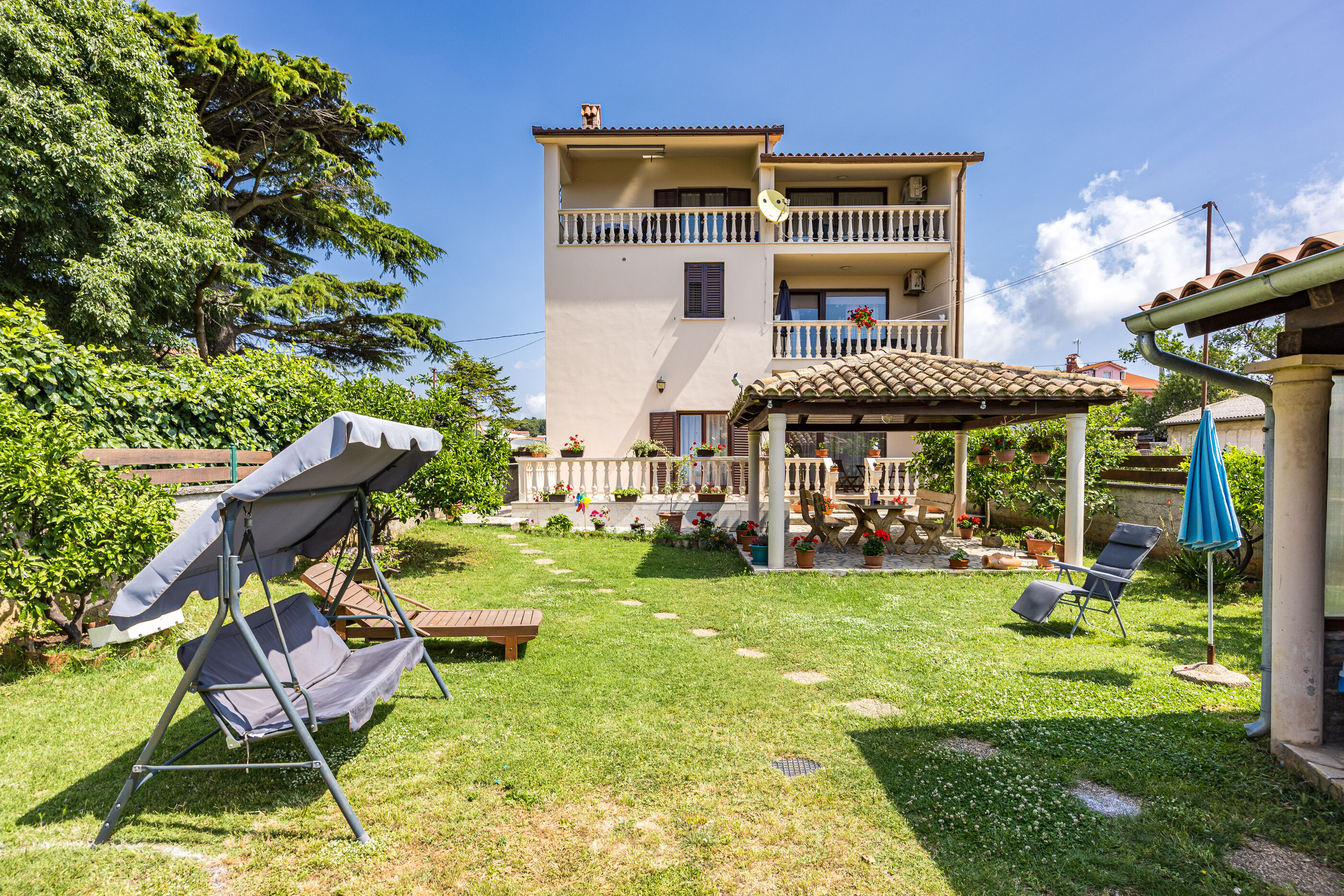 Apartment Radošević Accommodation in Medulin