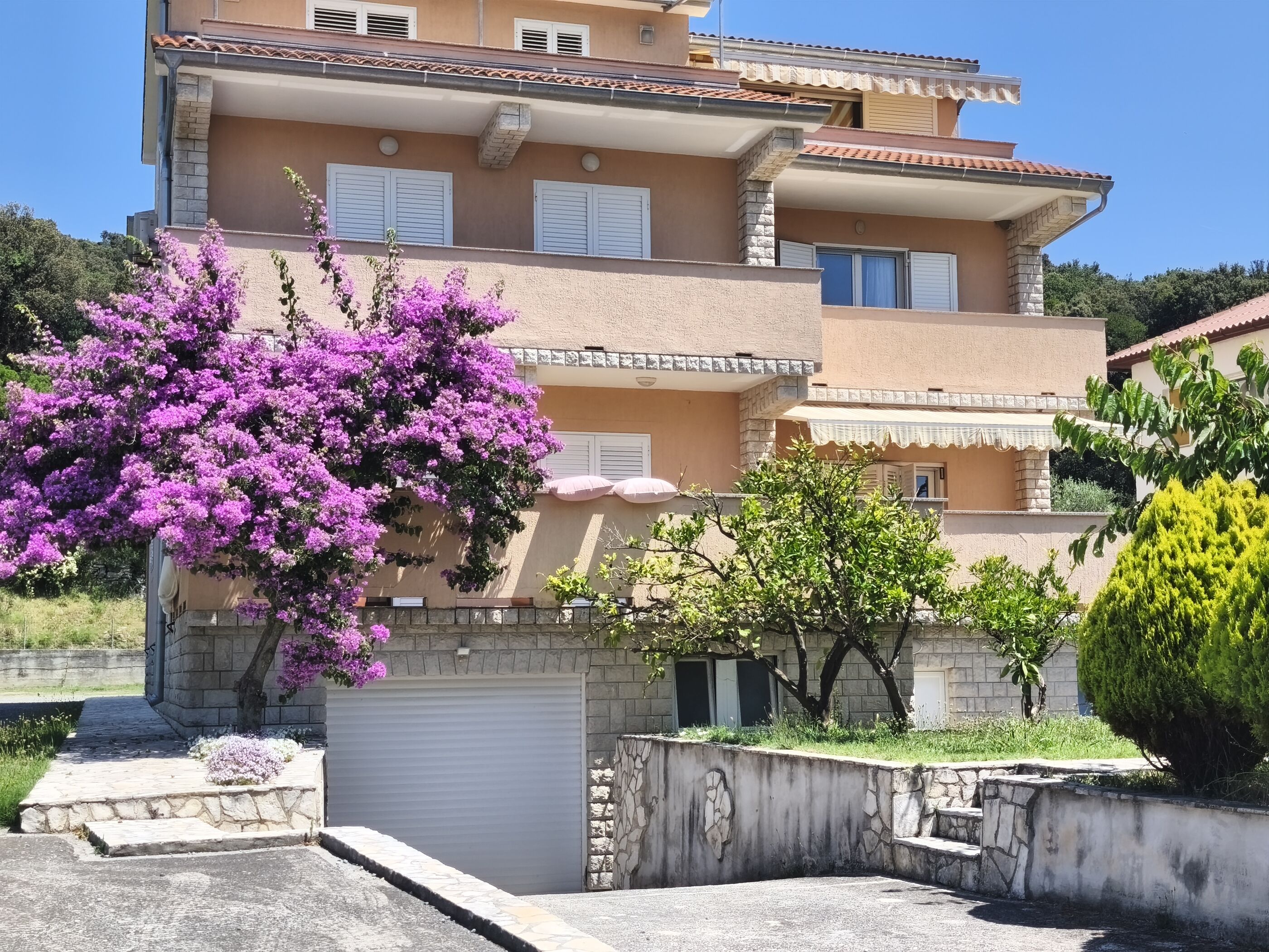 Apartments Lucia Accommodation in Rab